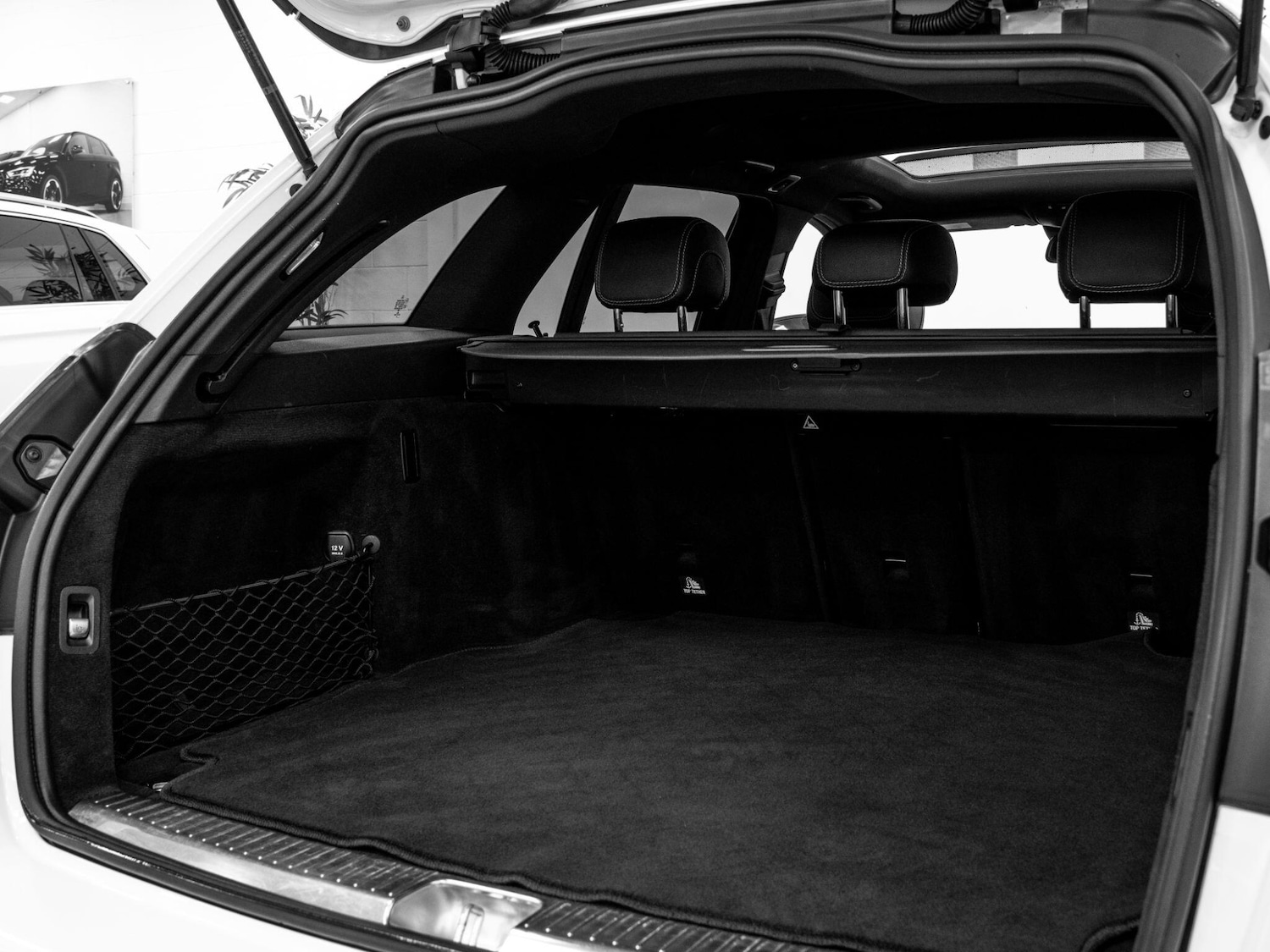 Used Mercedes-Benz C Class 2017 for sale - 76824739: Photo 29