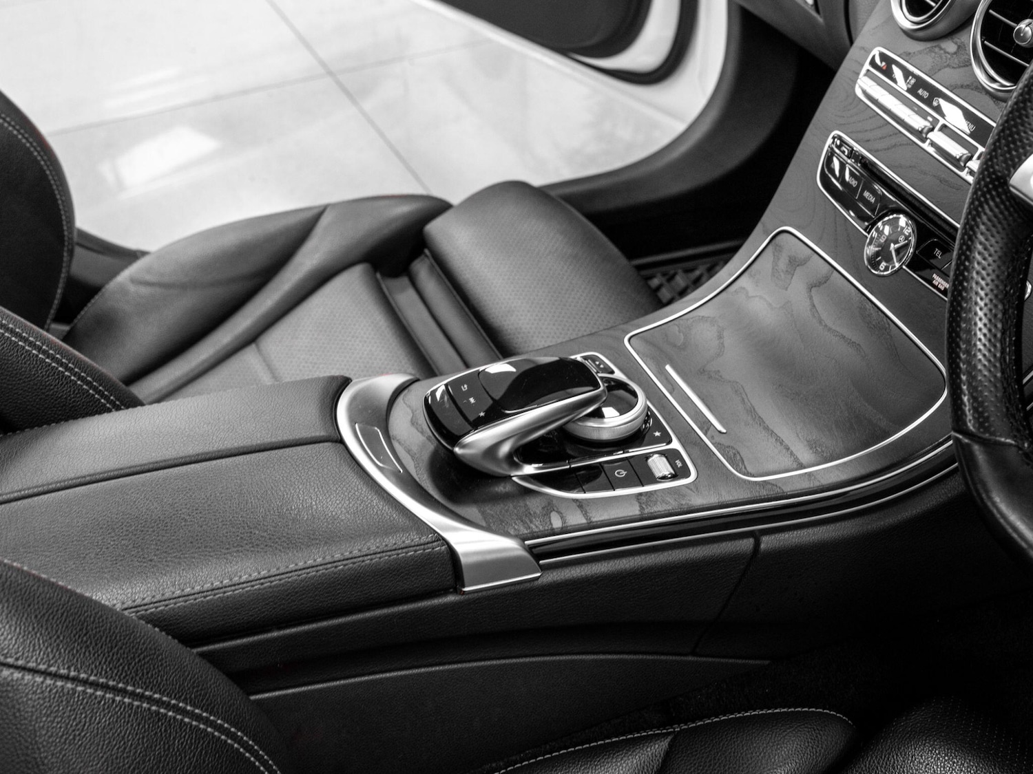 Used Mercedes-Benz C Class 2017 for sale - 76824739: Photo 46