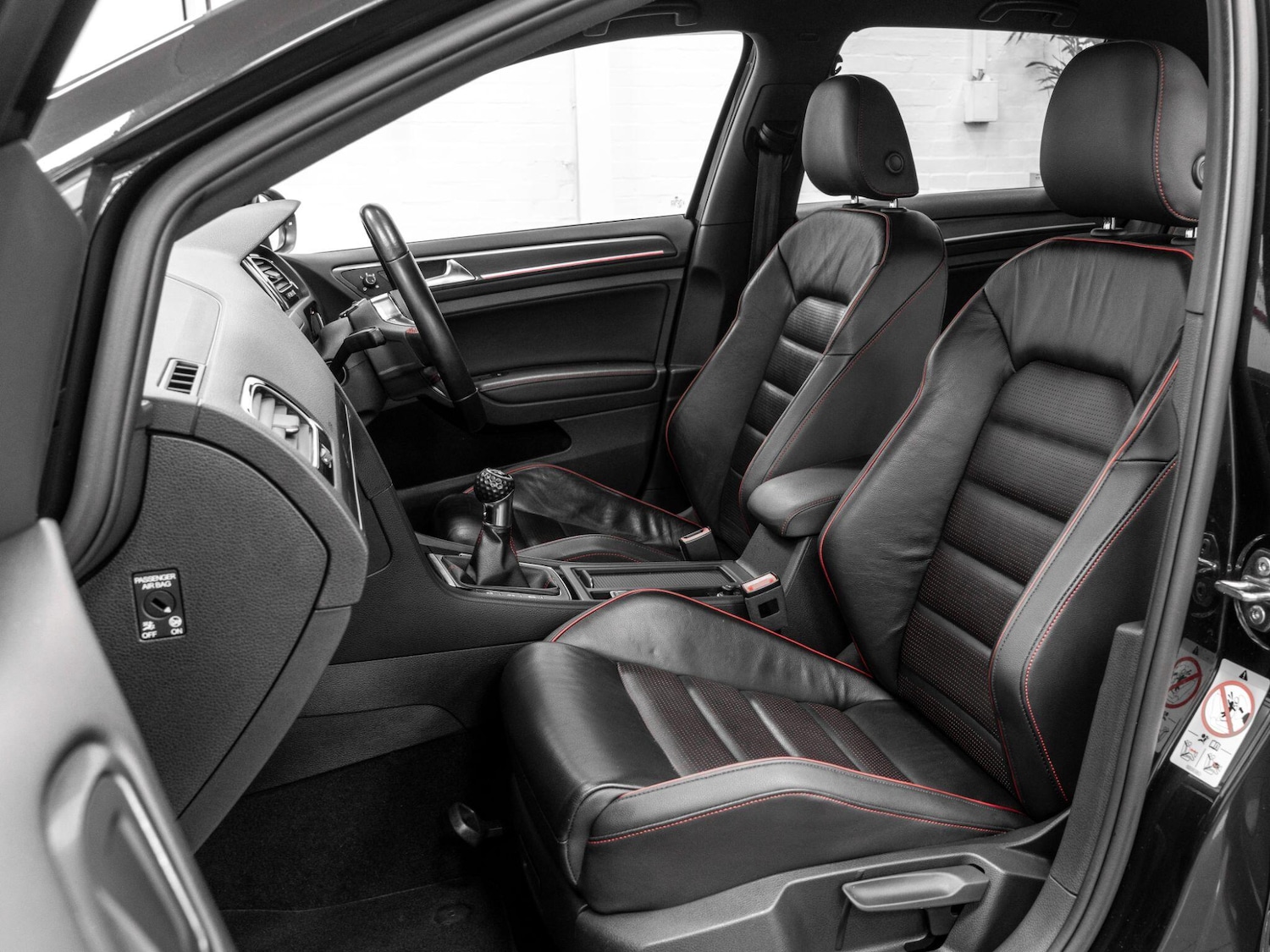 Used Volkswagen Golf 2017 for sale - 77266896: Photo 20