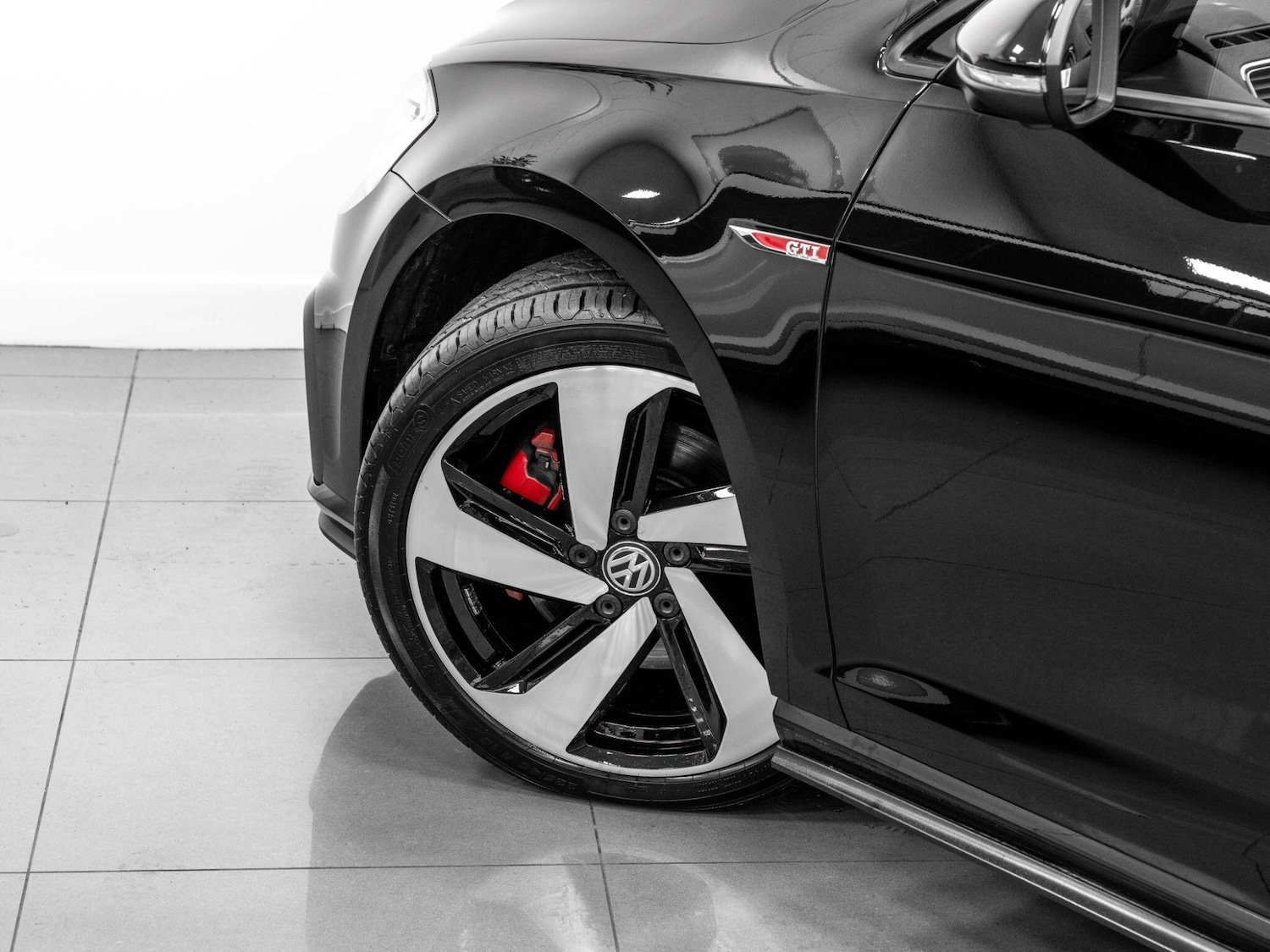 Used Volkswagen Golf 2017 for sale - 77266896: Photo 35