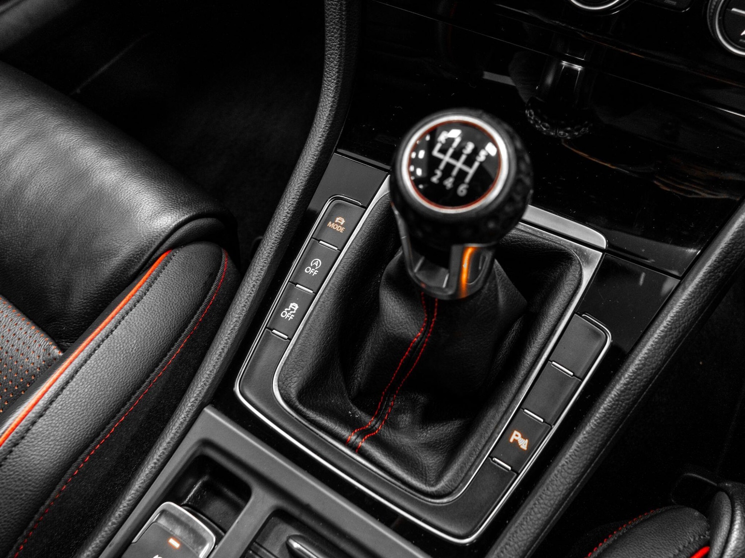 Used Volkswagen Golf 2017 for sale - 77266896: Photo 41