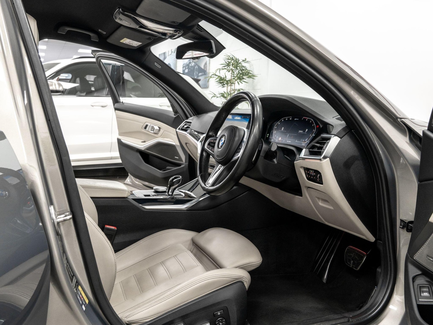 Used BMW 3 Series 2021 for sale - 77082036: Photo 16