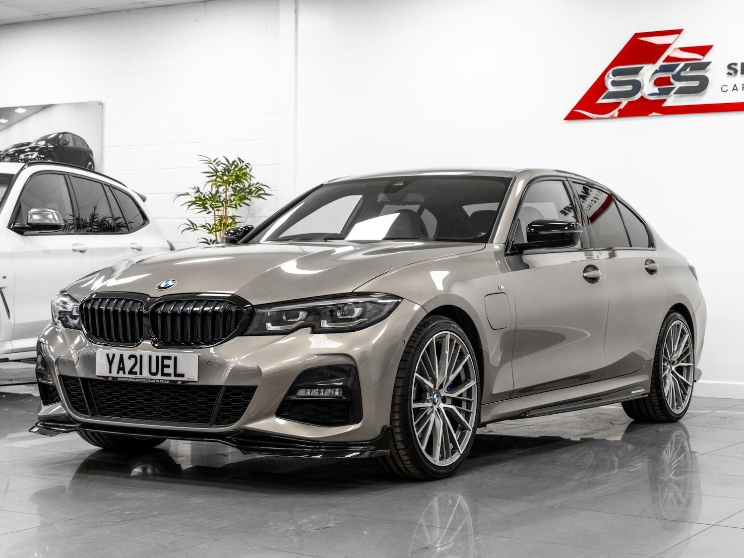 Used BMW 3 Series 2021 for sale - 77082036: Photo 2