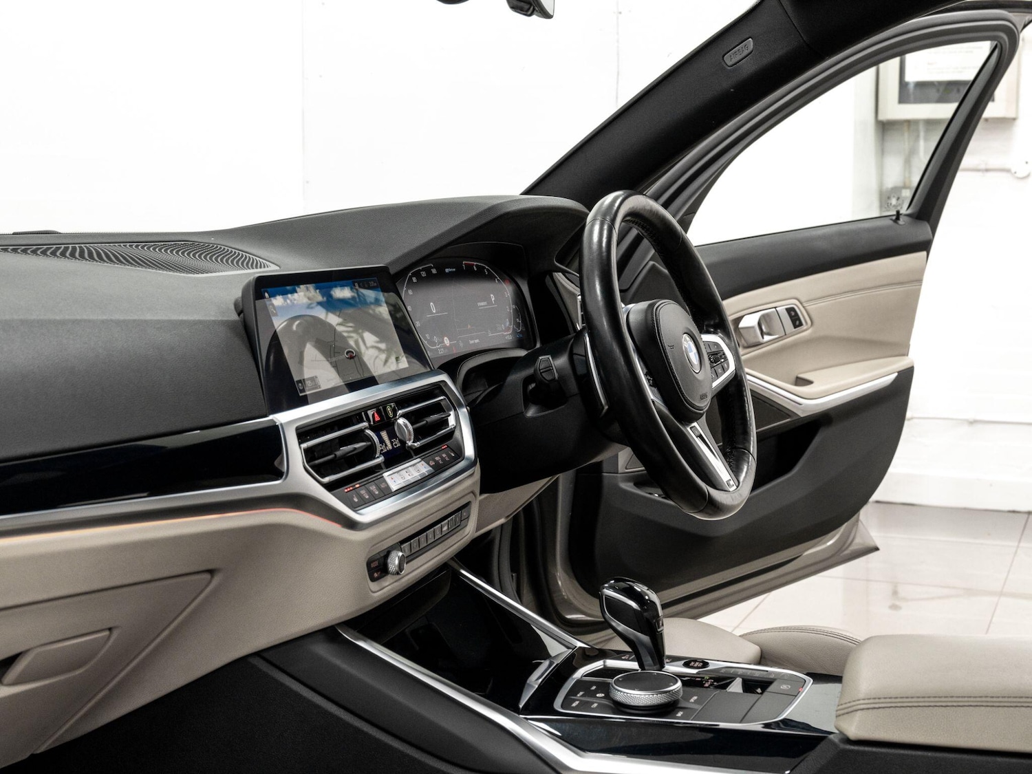 Used BMW 3 Series 2021 for sale - 77082036: Photo 41