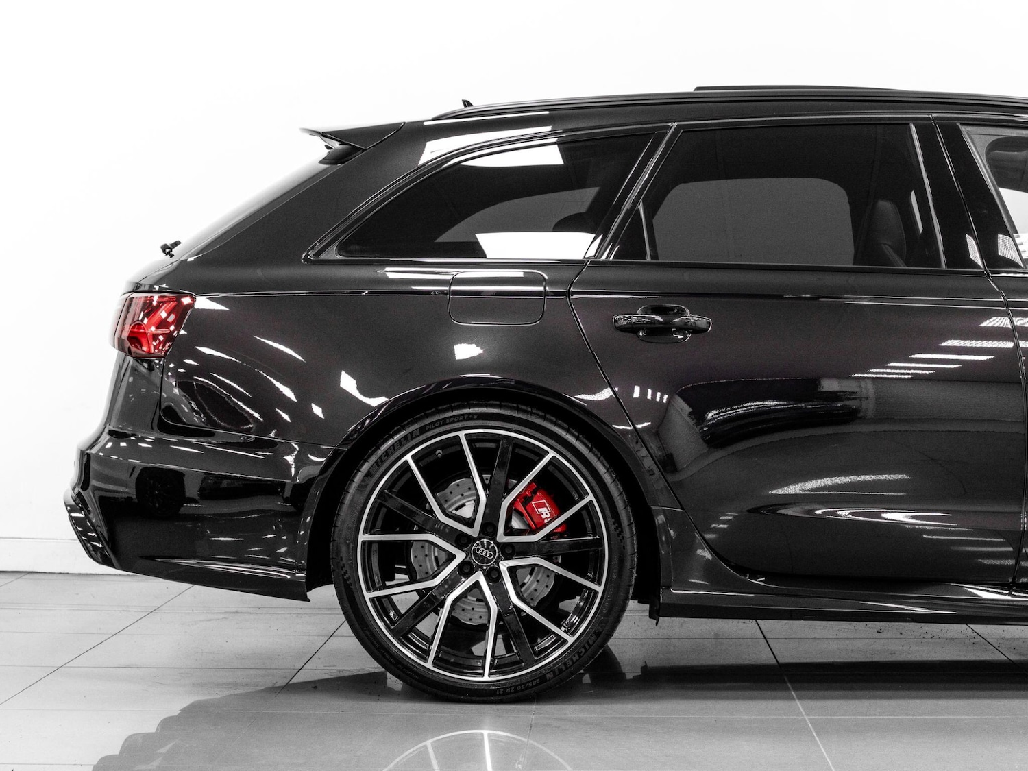 Used Audi RS6 2015 for sale - 76549782: Photo 14