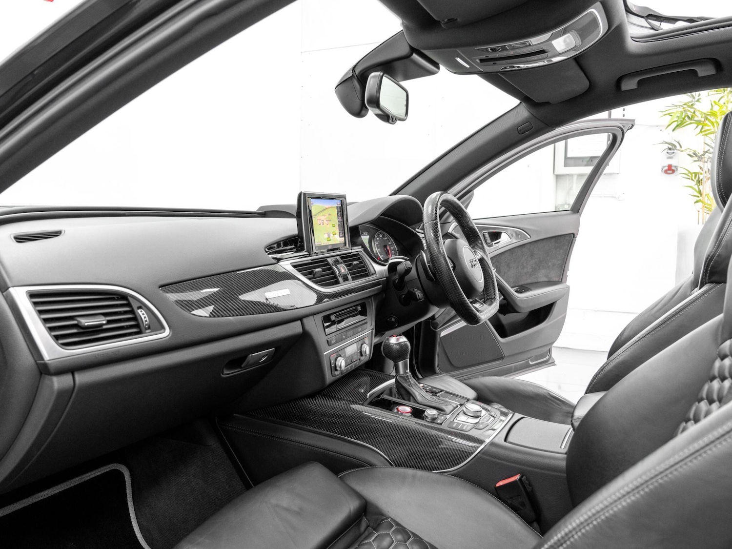 Used Audi RS6 2015 for sale - 76549782: Photo 22