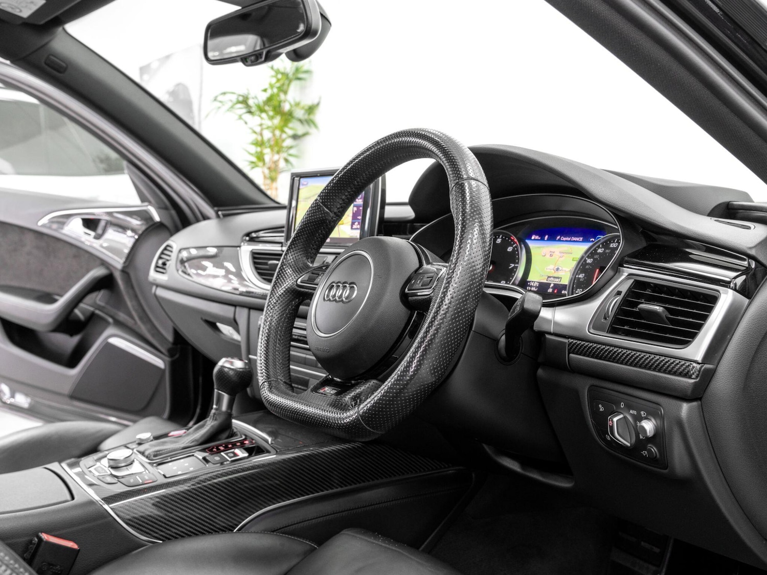 Used Audi RS6 2015 for sale - 76549782: Photo 54