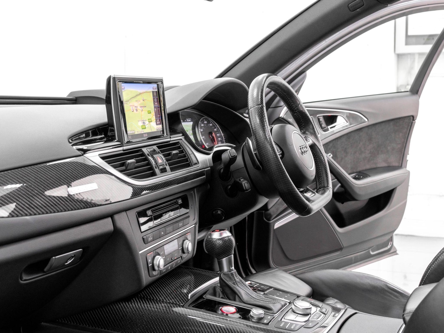 Used Audi RS6 2015 for sale - 76549782: Photo 55