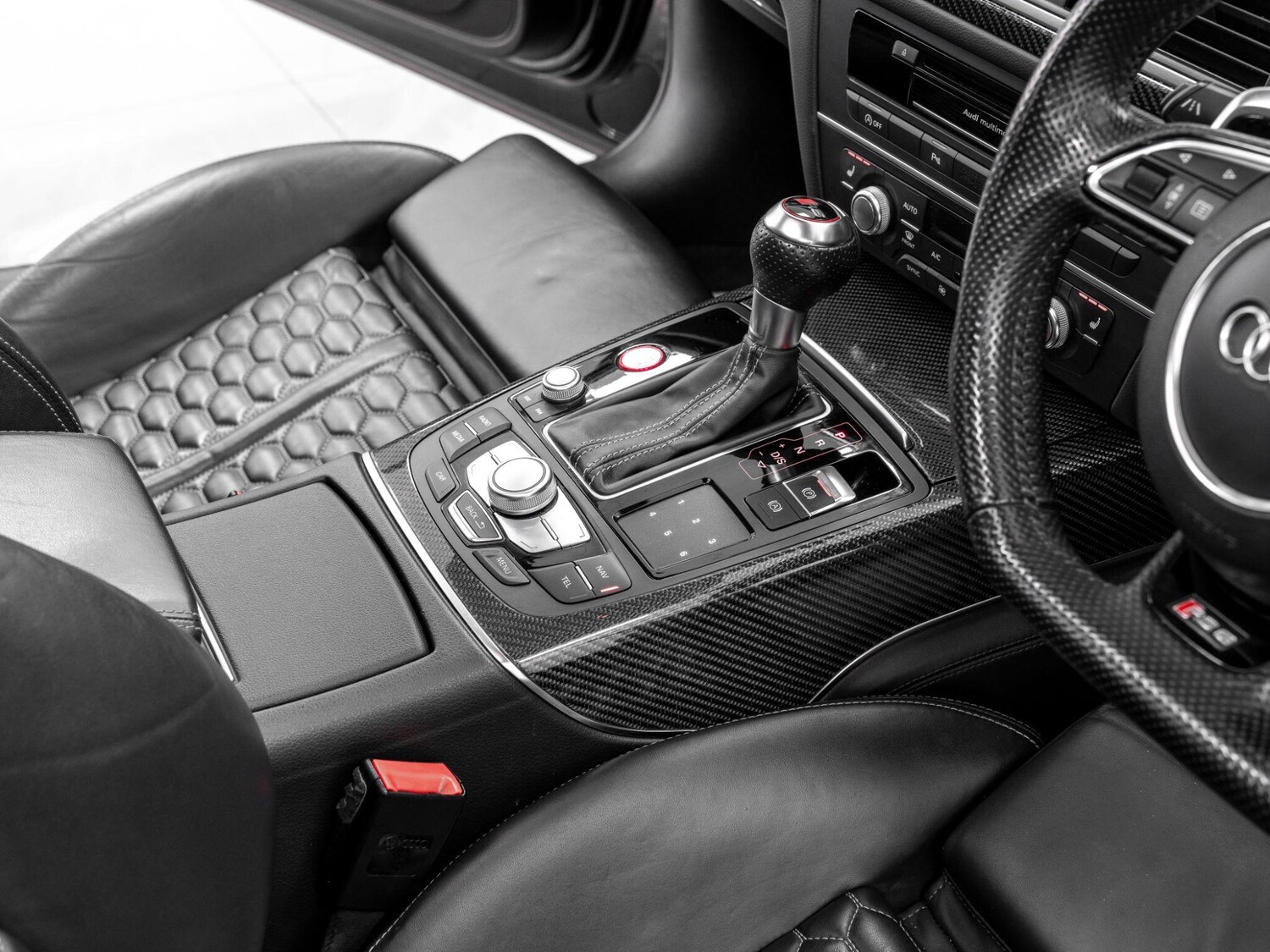 Used Audi RS6 2015 for sale - 76549782: Photo 57