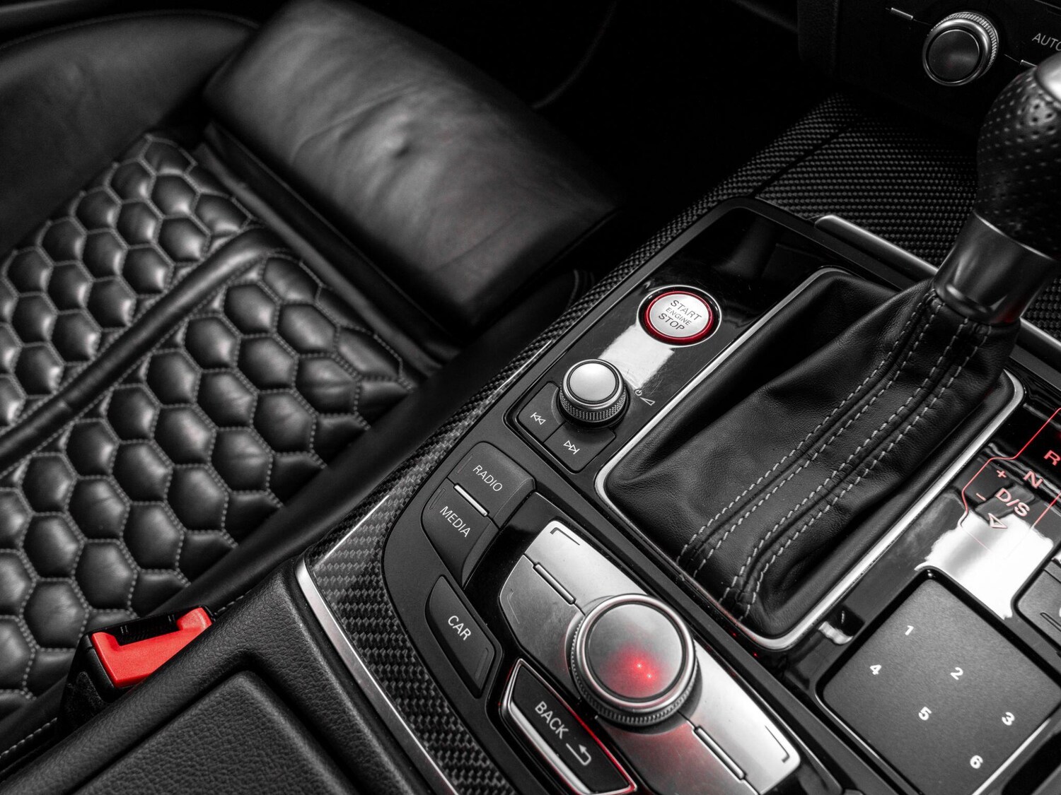 Used Audi RS6 2015 for sale - 76549782: Photo 63