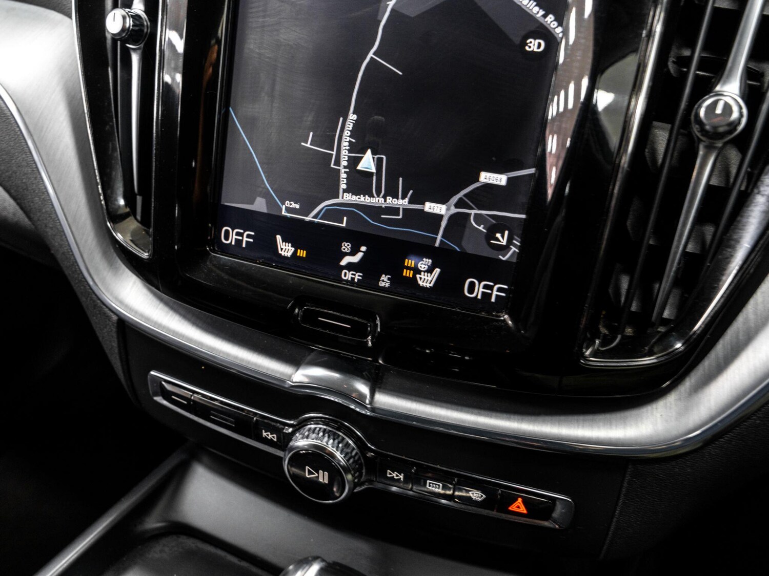 Used Volvo XC60 2017 for sale - 78170527: Photo 34