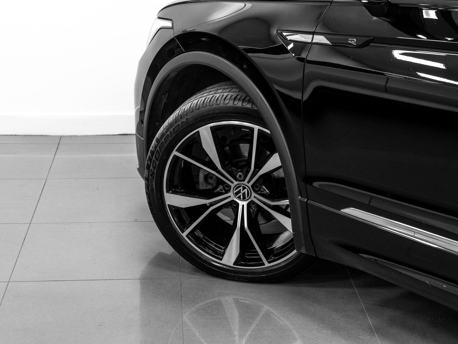 Used Volkswagen Tiguan for sale - 77598874: Photo 13