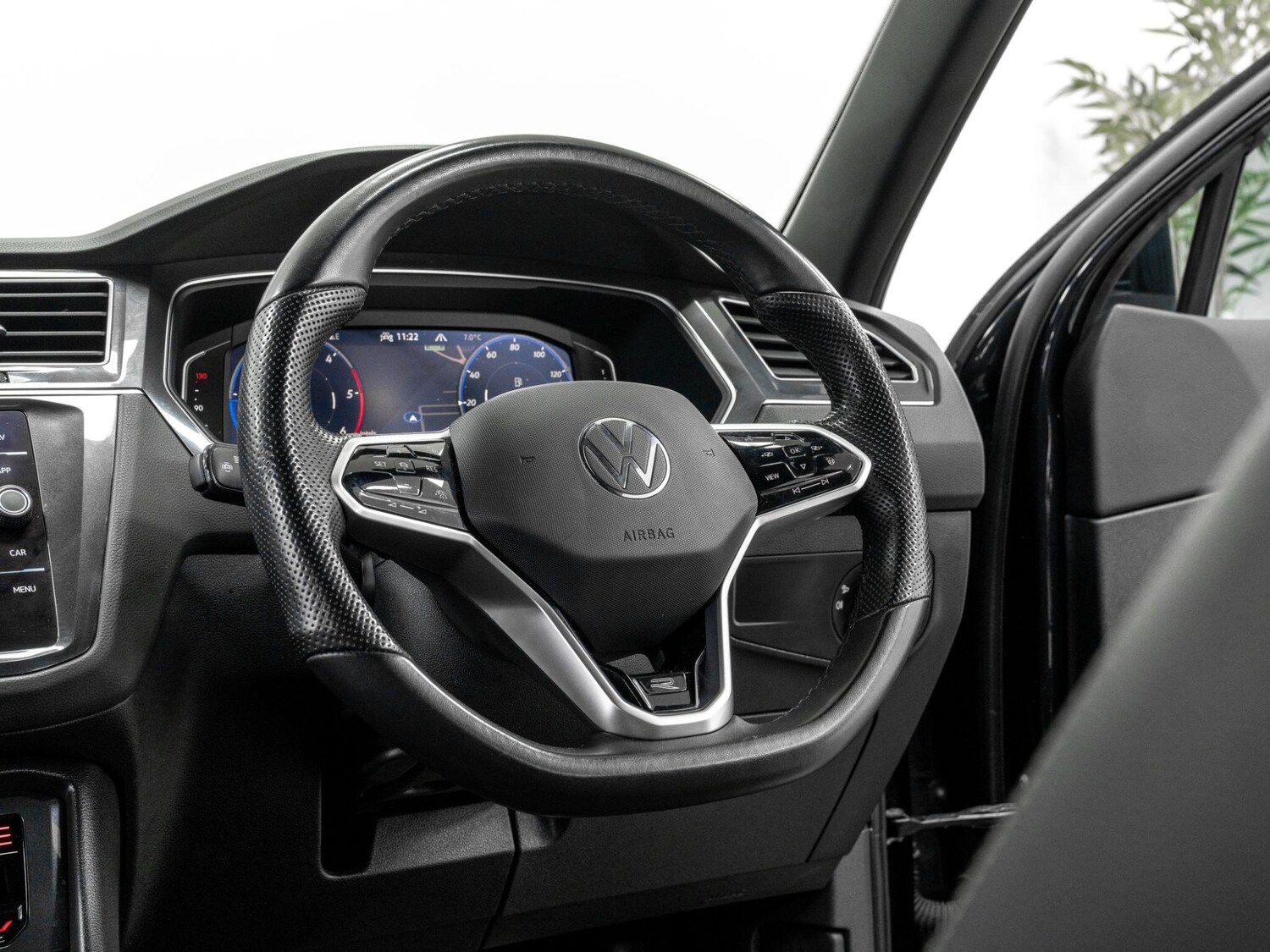 Used Volkswagen Tiguan for sale - 77598874: Photo 20