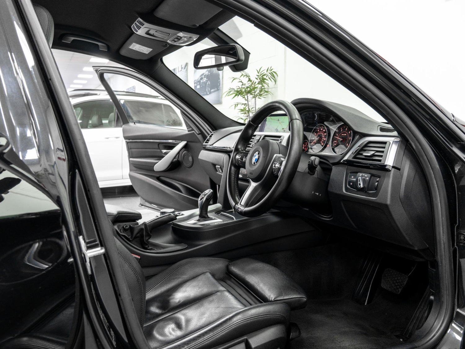 Used BMW 3 Series 2016 for sale - 77052493: Photo 14