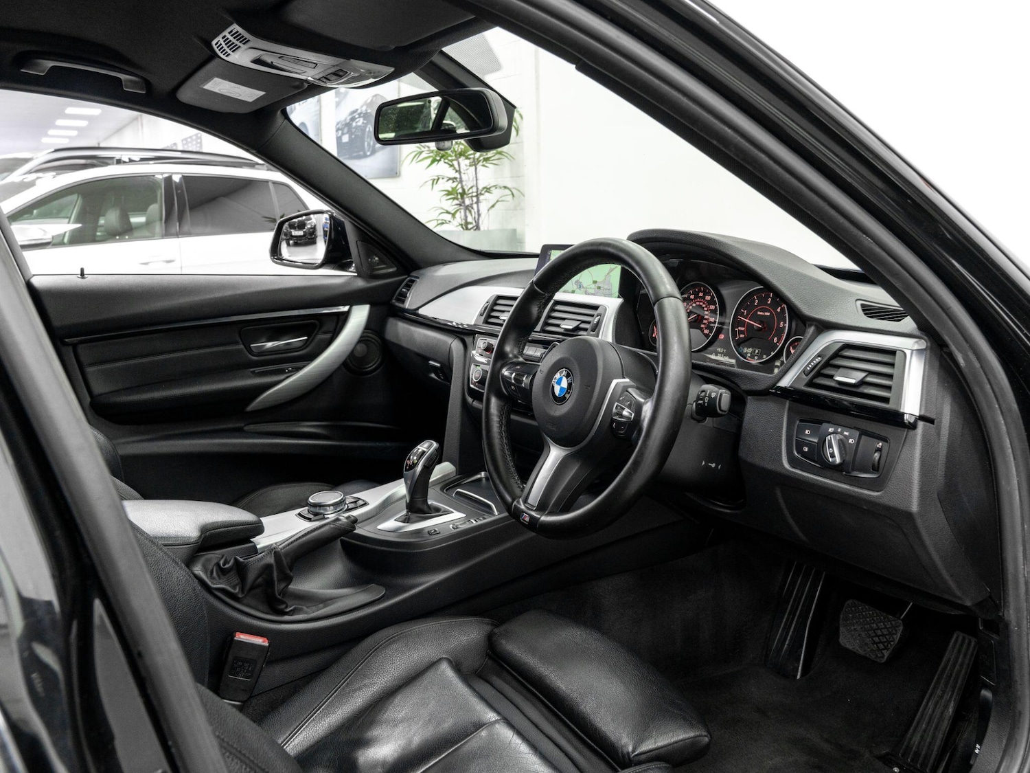 Used BMW 3 Series 2016 for sale - 77052493: Photo 18