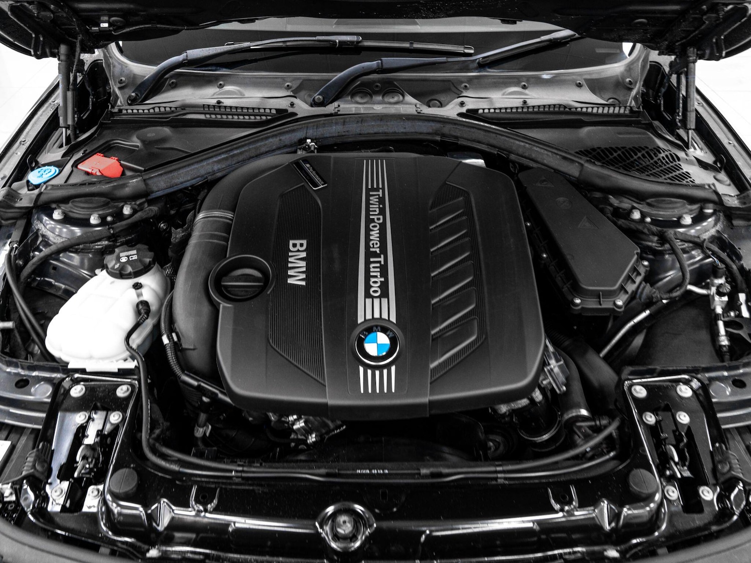 Used BMW 3 Series 2016 for sale - 77052493: Photo 25