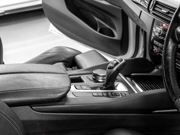 Used BMW X6 2019 for sale - 76136638: Photo 42