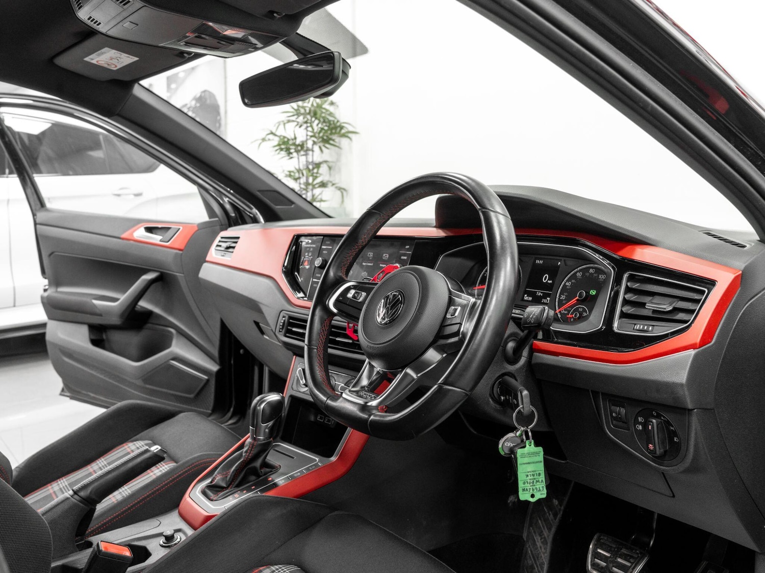 Used Volkswagen Polo for sale - 77549512: Photo 28