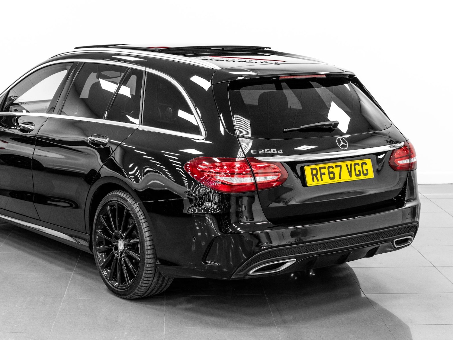 Used Mercedes-Benz C Class 2017 for sale - 77131809: Photo 12