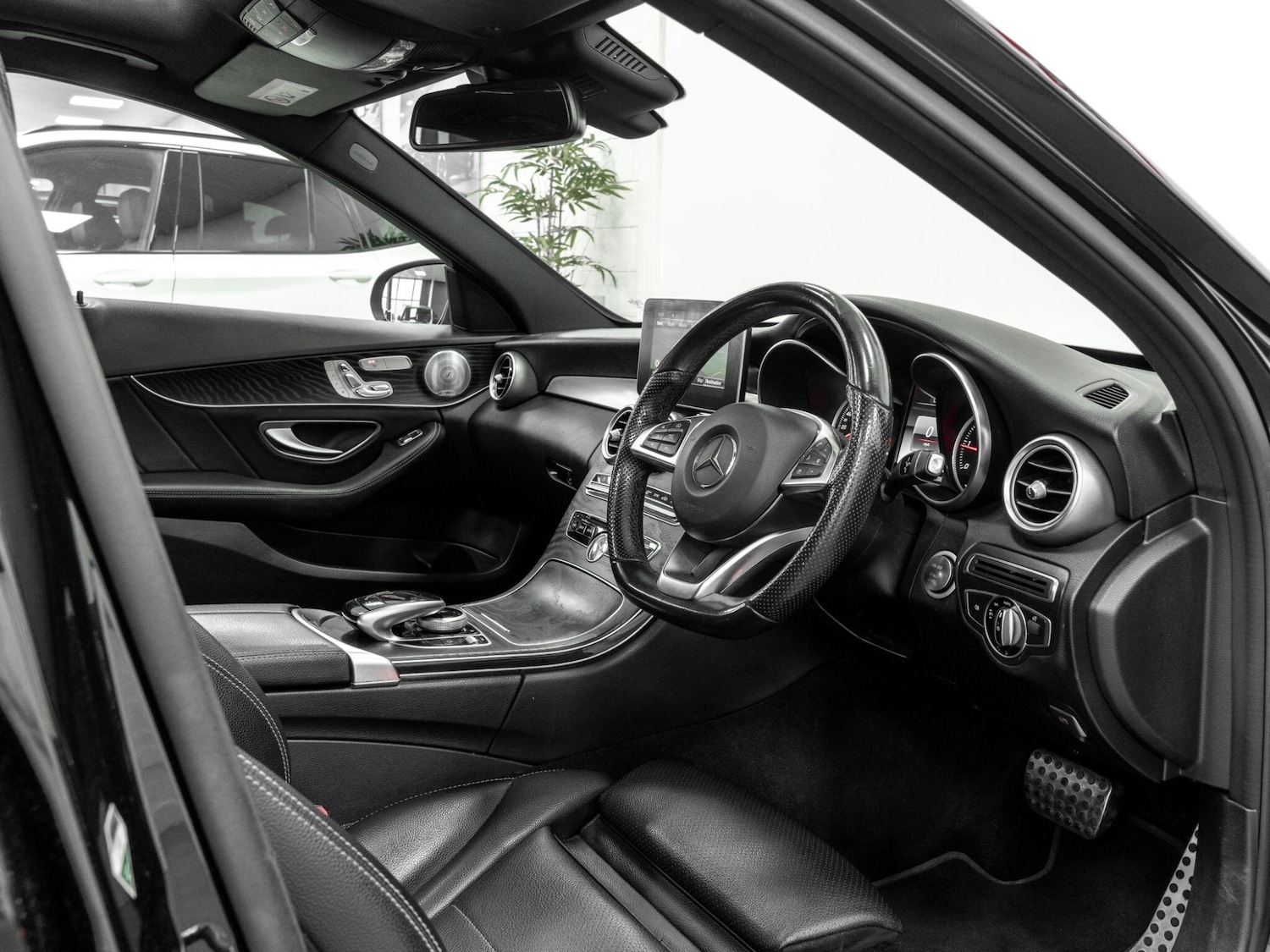 Used Mercedes-Benz C Class 2017 for sale - 77131809: Photo 18