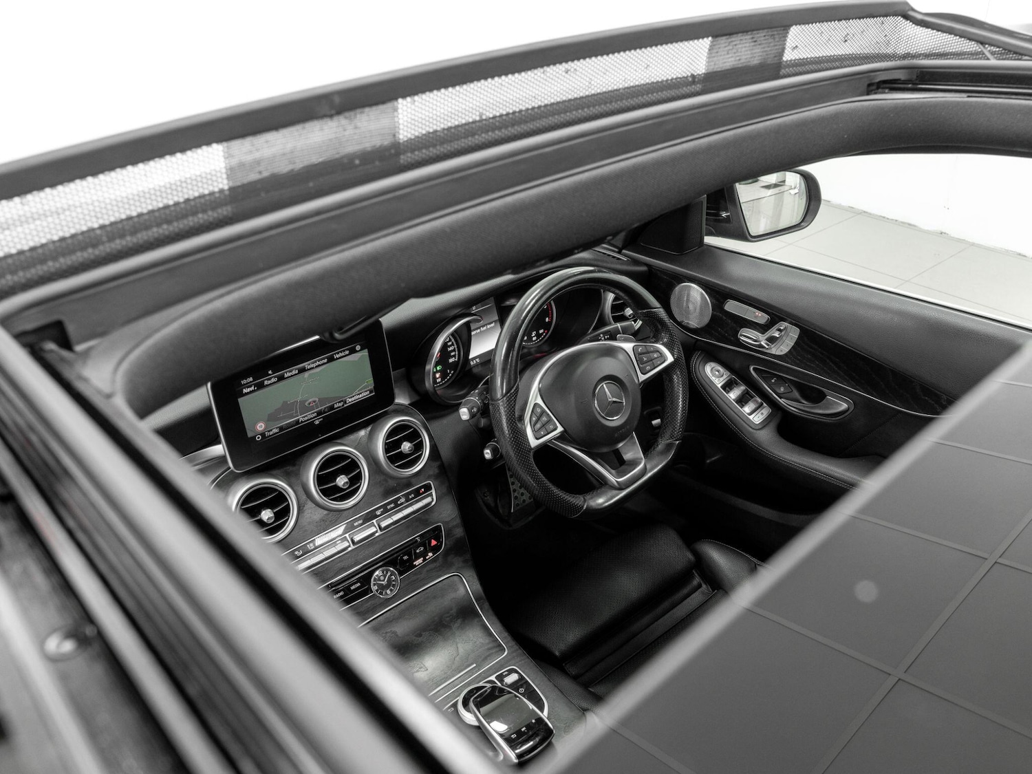 Used Mercedes-Benz C Class 2017 for sale - 77131809: Photo 20