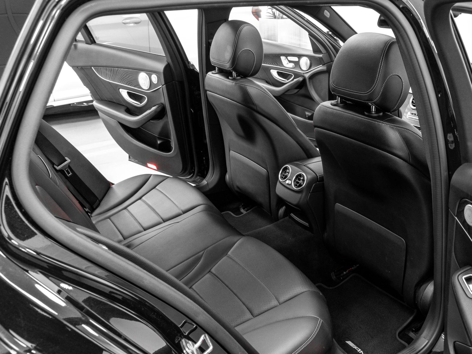 Used Mercedes-Benz C Class 2017 for sale - 77131809: Photo 25