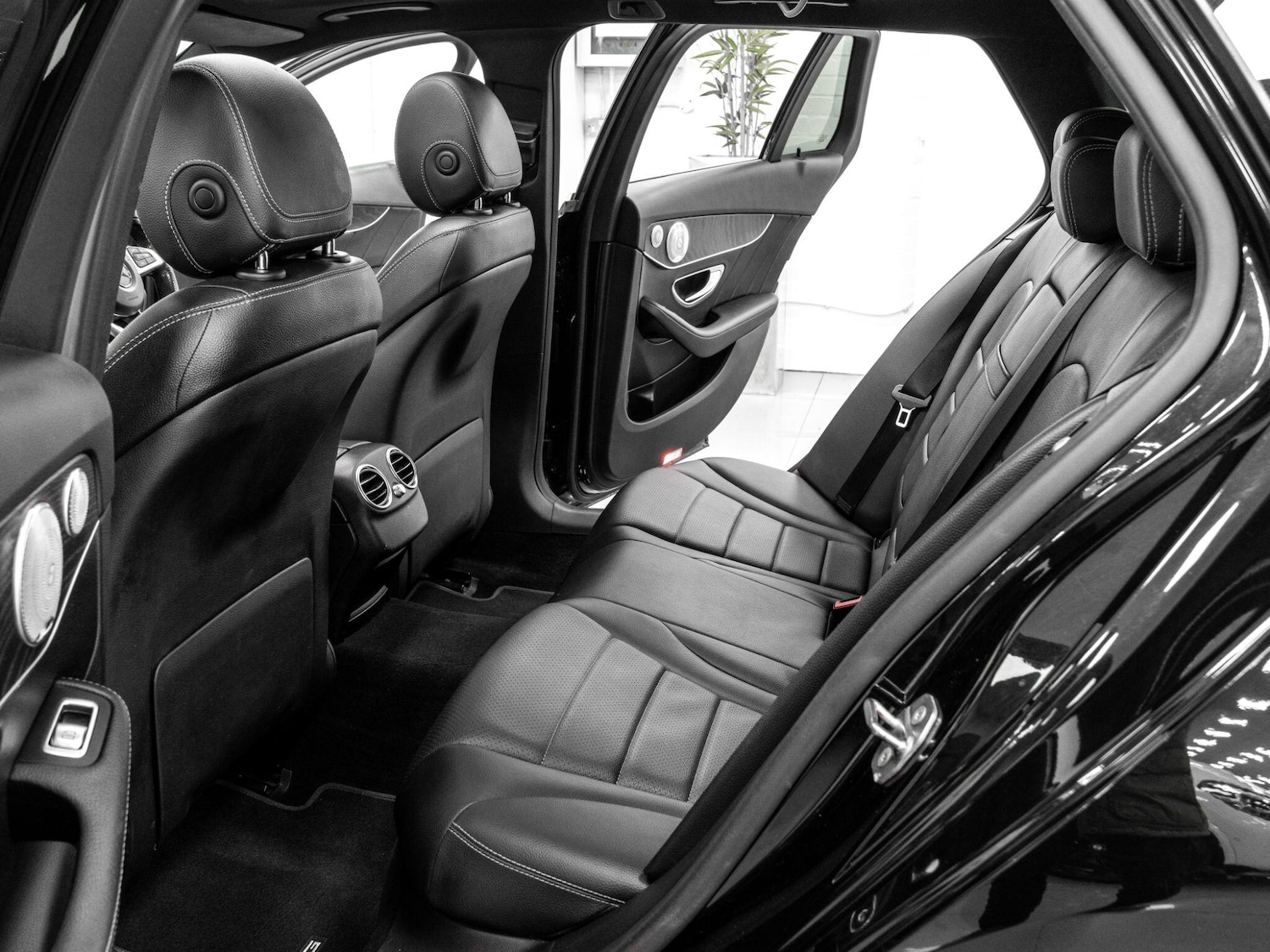 Used Mercedes-Benz C Class 2017 for sale - 77131809: Photo 26