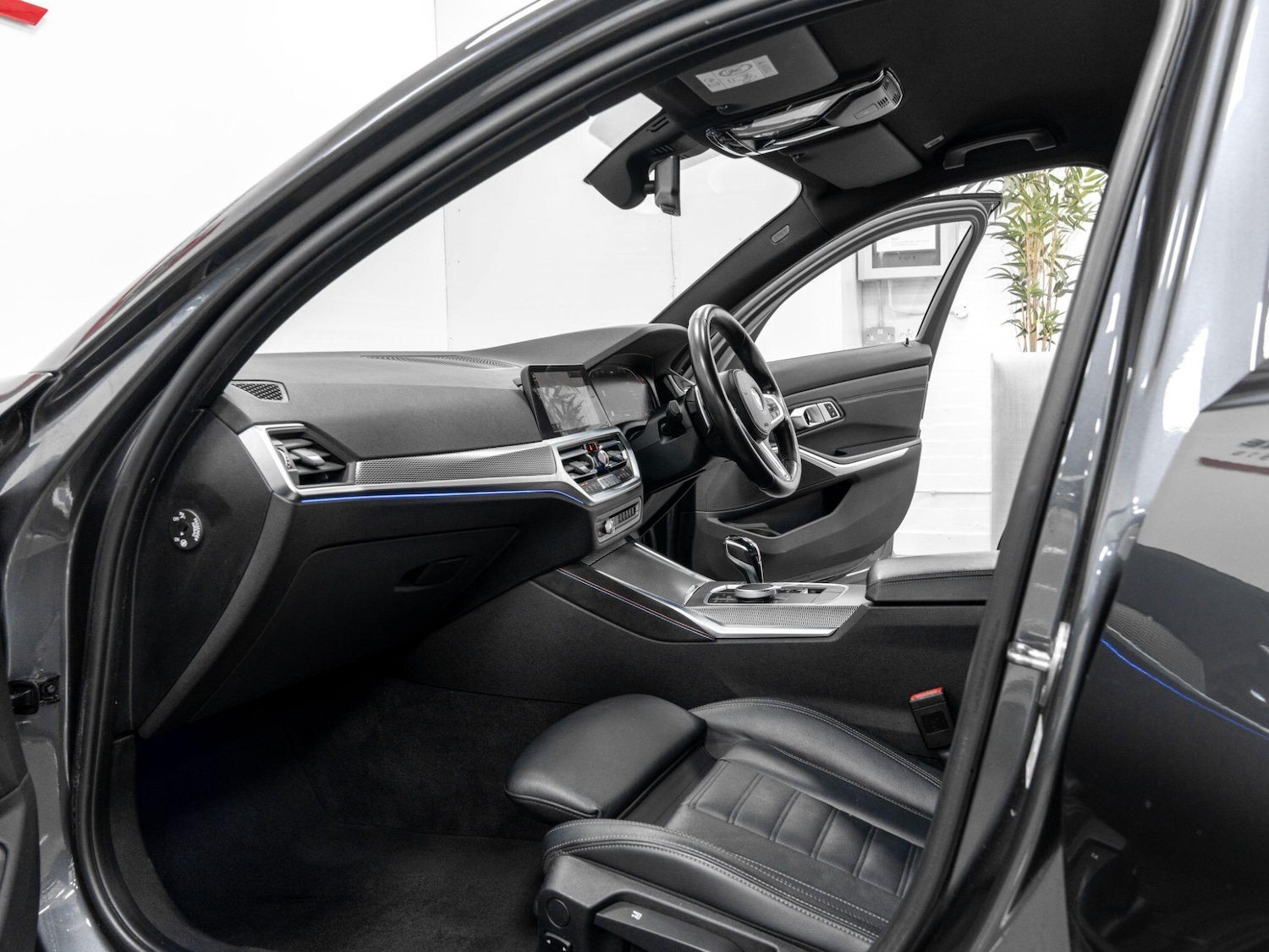 Used BMW 3 Series 2019 for sale - 77091633: Photo 17