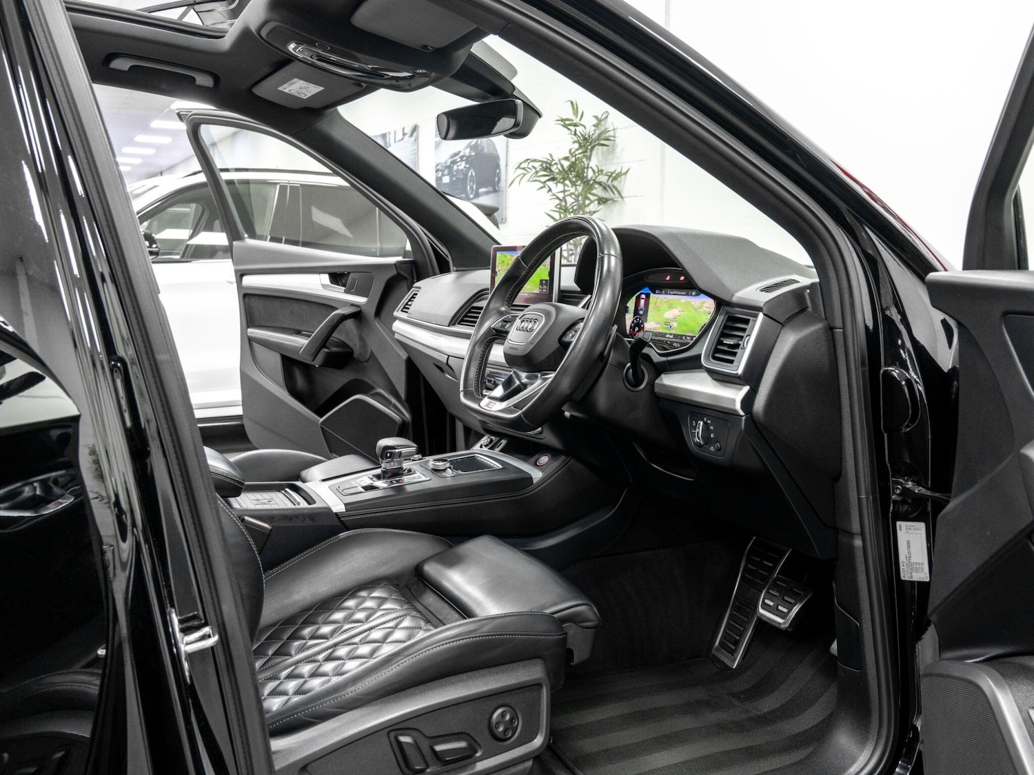 Used Audi Q5 2018 for sale - 76522266: Photo 17