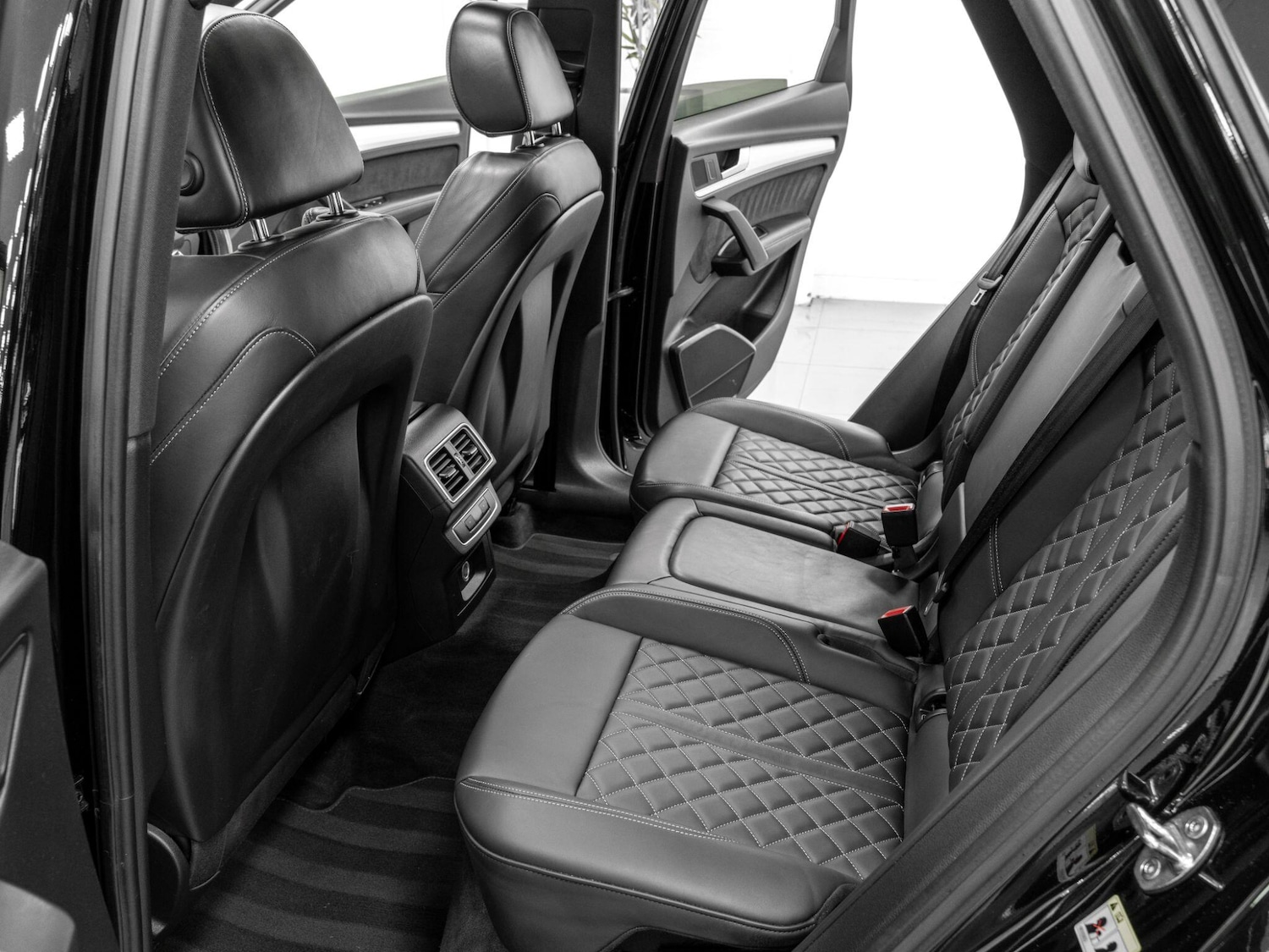 Used Audi Q5 2018 for sale - 76522266: Photo 28