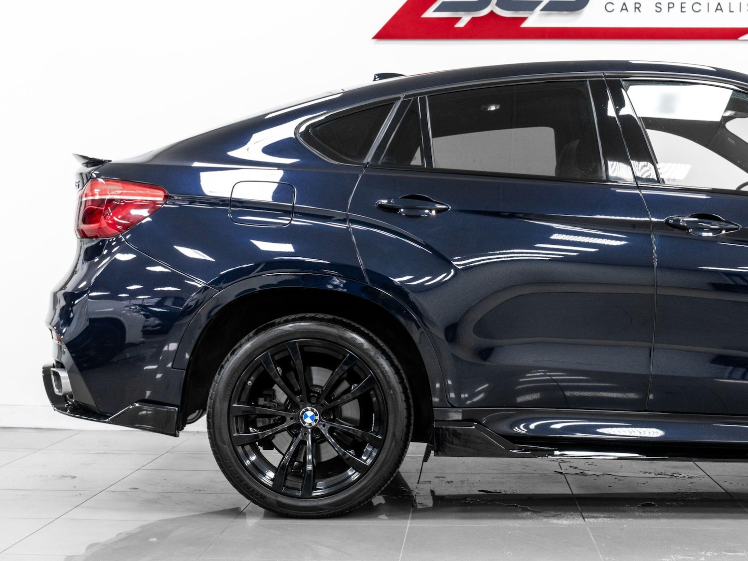 Used BMW X6 2018 for sale - 76472875: Photo 13