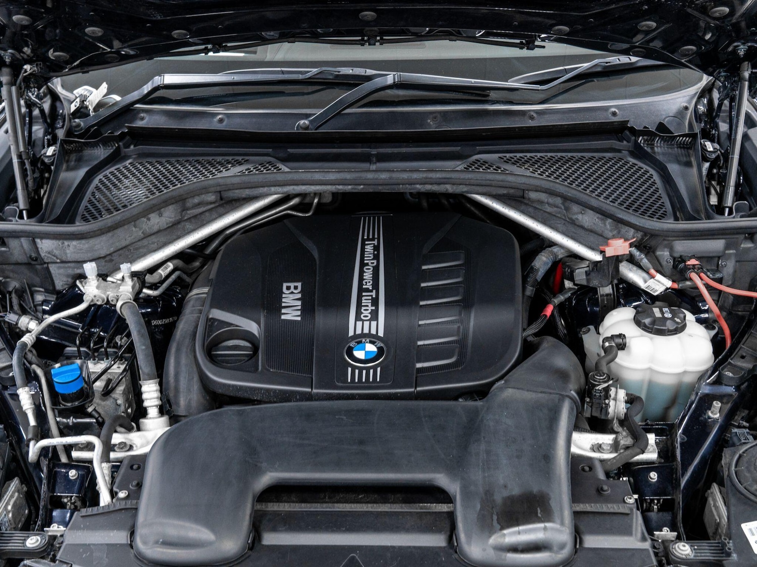 Used BMW X6 2018 for sale - 76472875: Photo 30