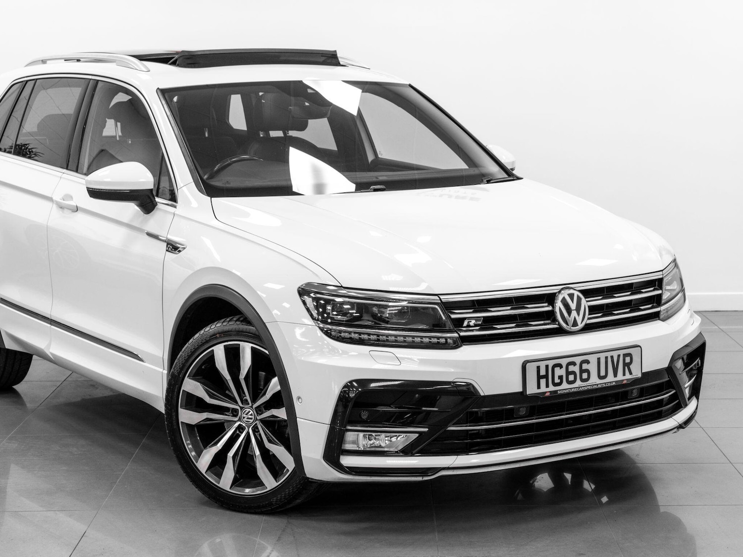 Used Volkswagen Tiguan 2017 for sale - 77892291: Photo 10