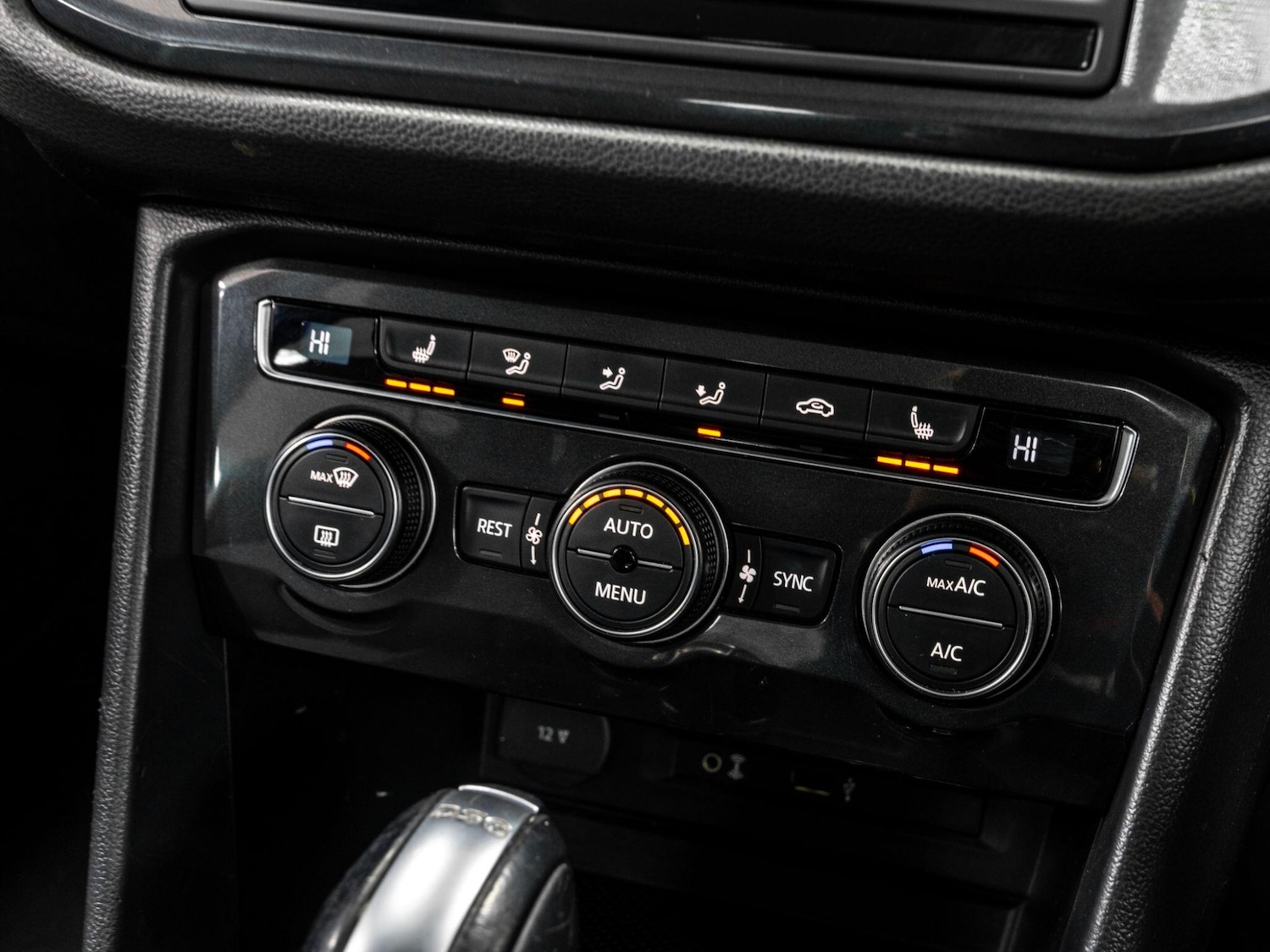 Used Volkswagen Tiguan 2017 for sale - 77892291: Photo 35