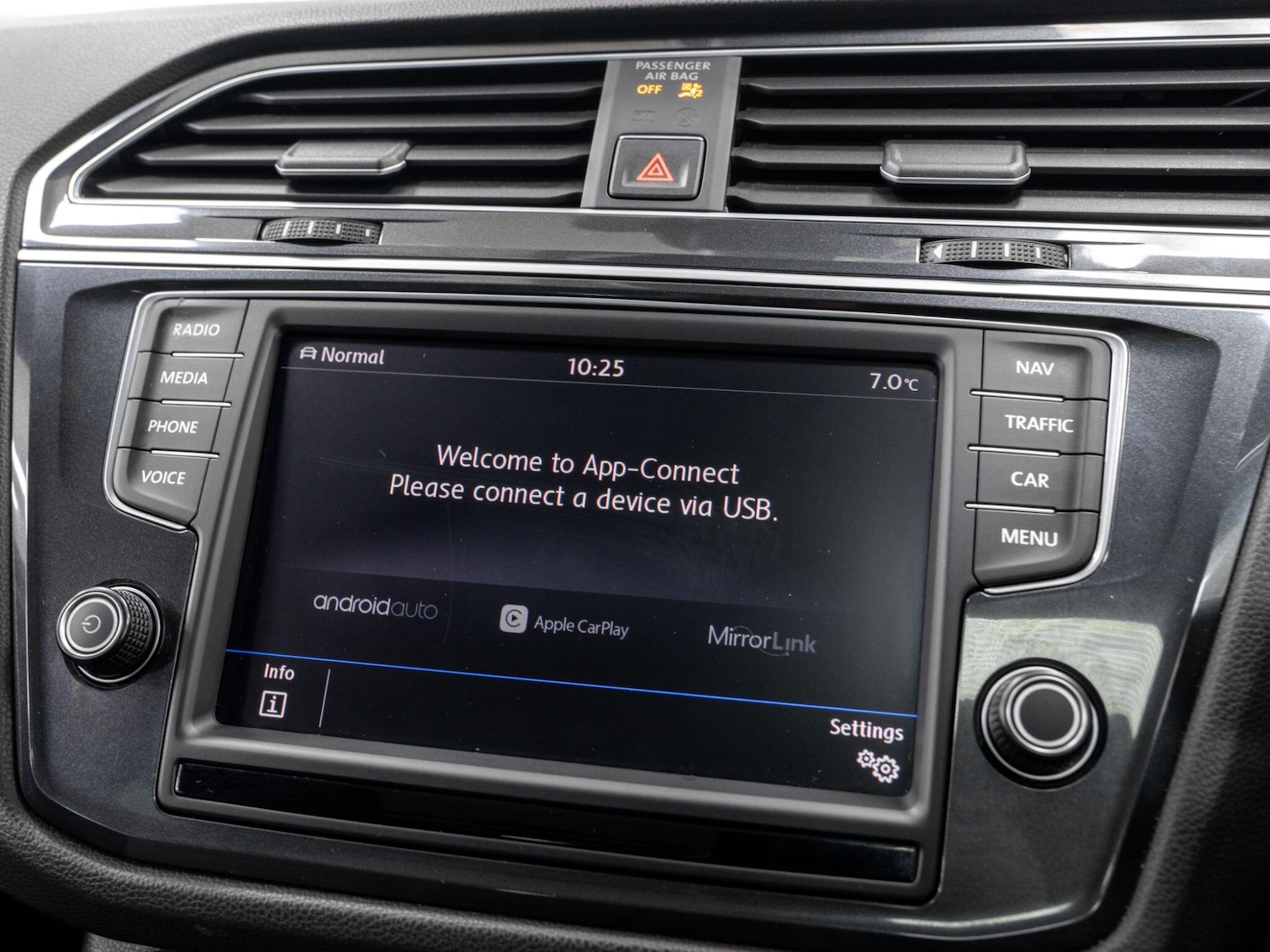 Used Volkswagen Tiguan 2017 for sale - 77892291: Photo 43