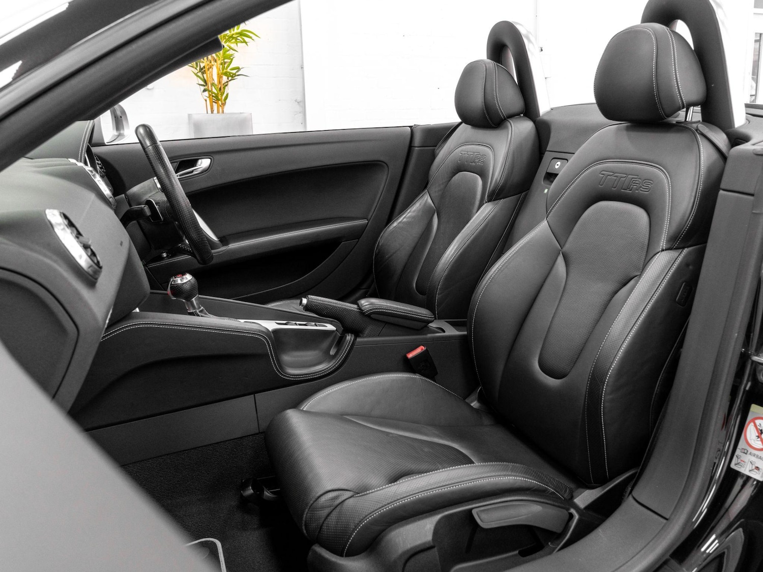 Used Audi TT RS for sale - 76473789: Photo 24