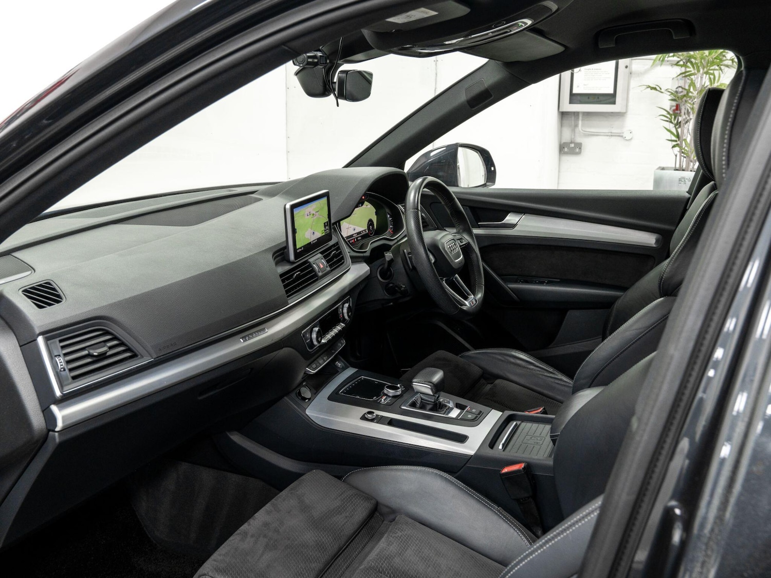 Used Audi Q5 2018 for sale - 76432356: Photo 20