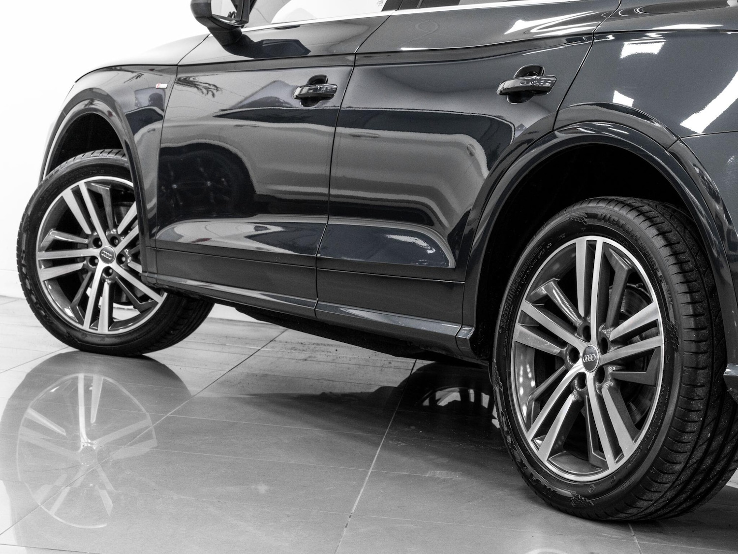 Used Audi Q5 2018 for sale - 76432356: Photo 37