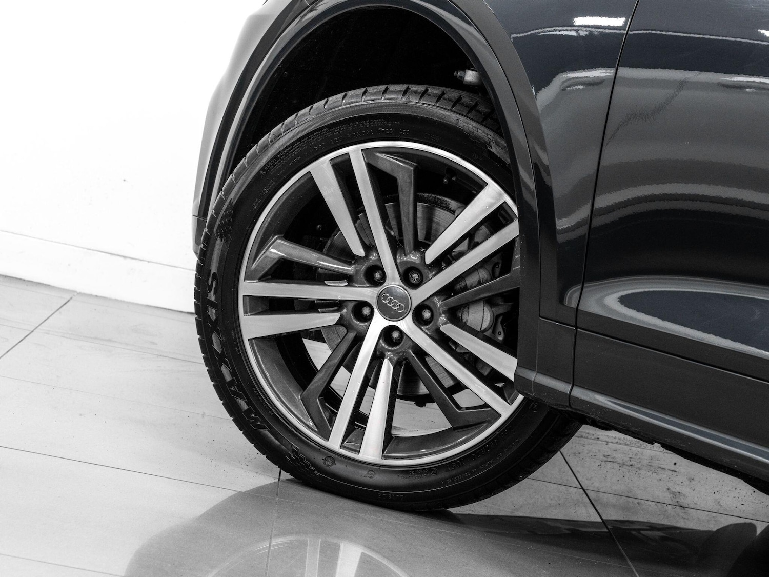 Used Audi Q5 2018 for sale - 76432356: Photo 39