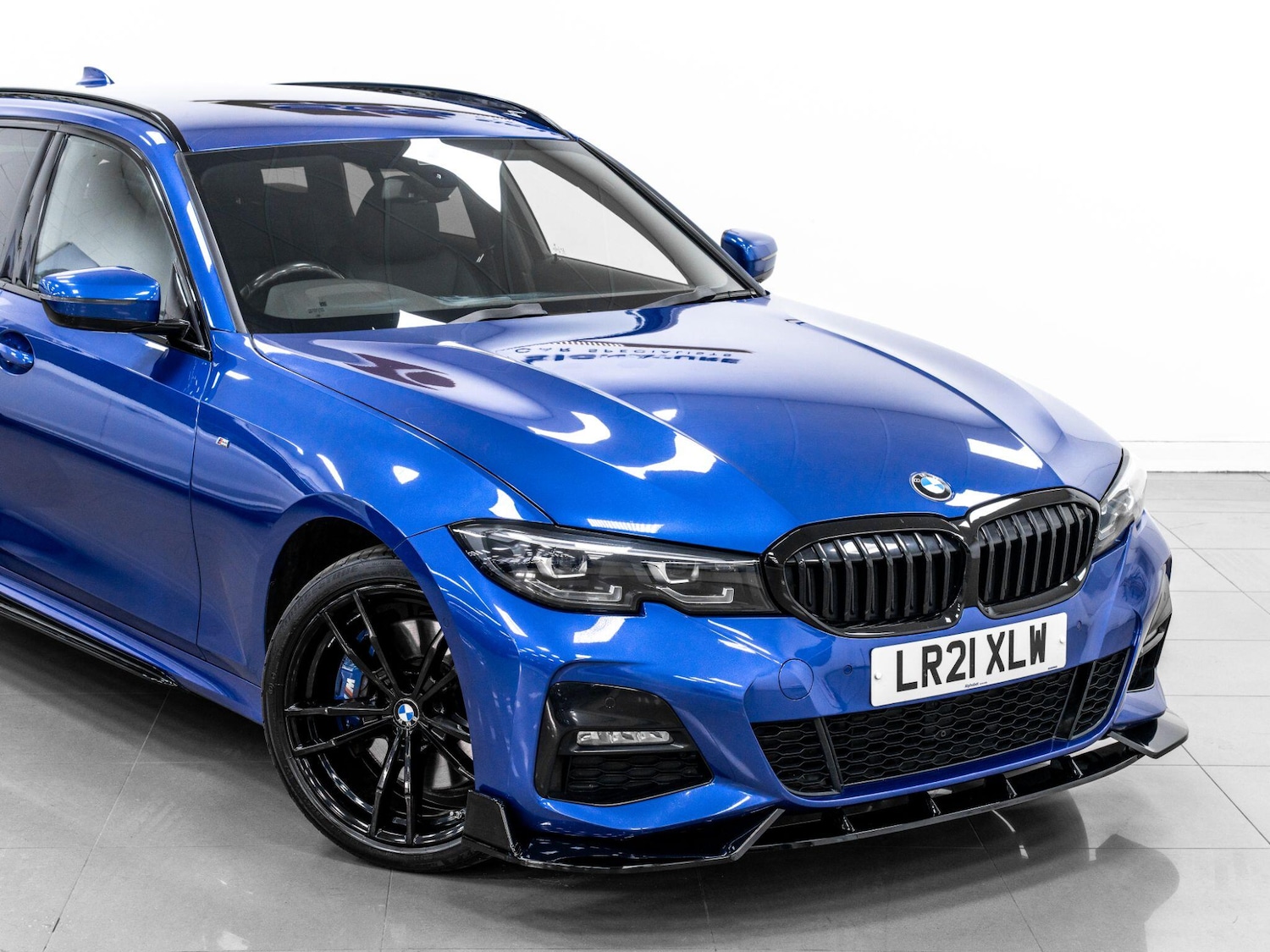 Used BMW 3 Series 2021 for sale - 76349620: Photo 11