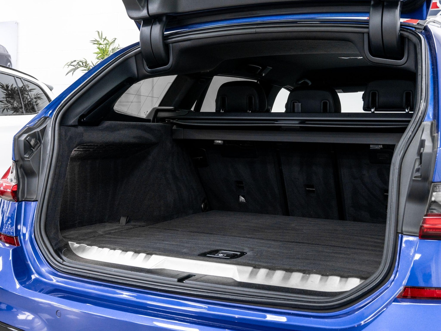 Used BMW 3 Series 2021 for sale - 76349620: Photo 27