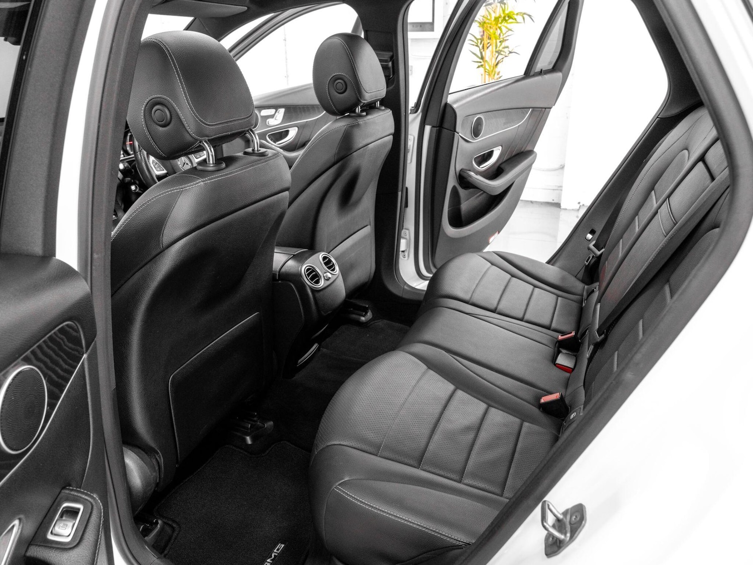 Used Mercedes-Benz GLC 2017 for sale - 76059309: Photo 26