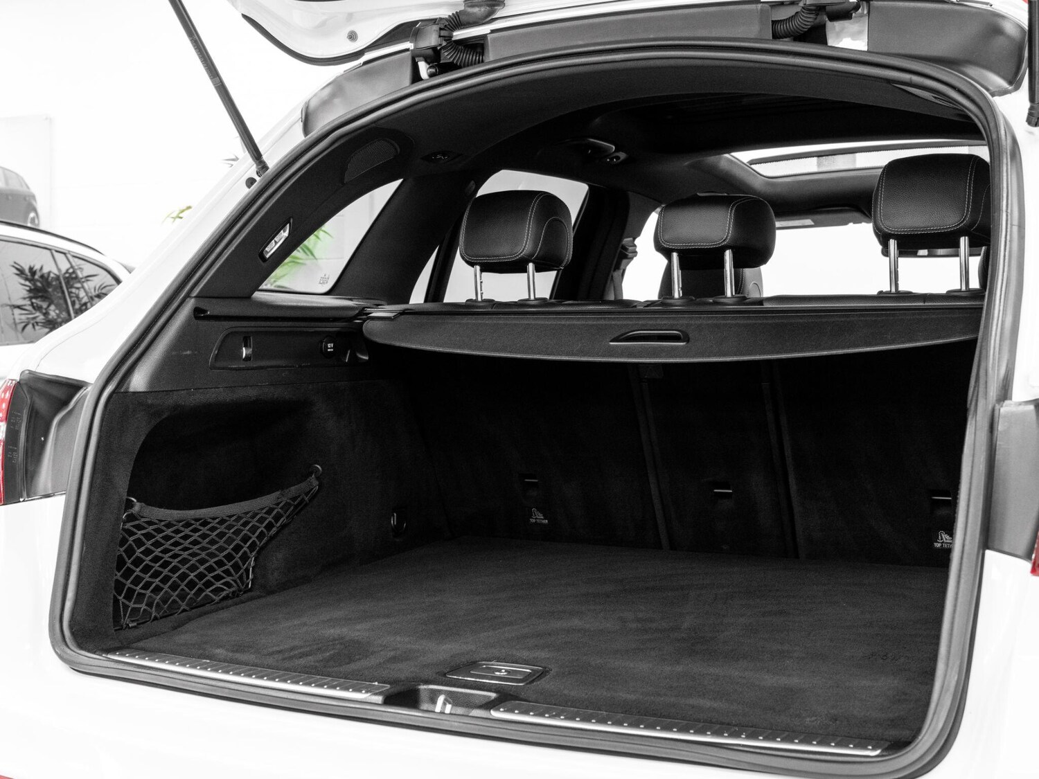 Used Mercedes-Benz GLC 2017 for sale - 76059309: Photo 28