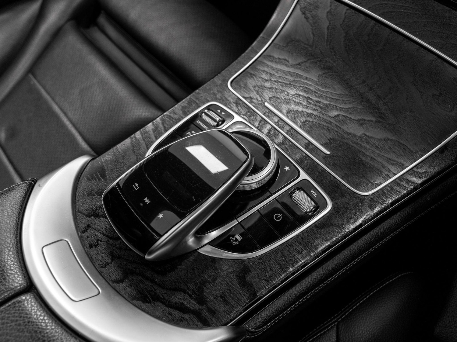 Used Mercedes-Benz GLC 2017 for sale - 76059309: Photo 44