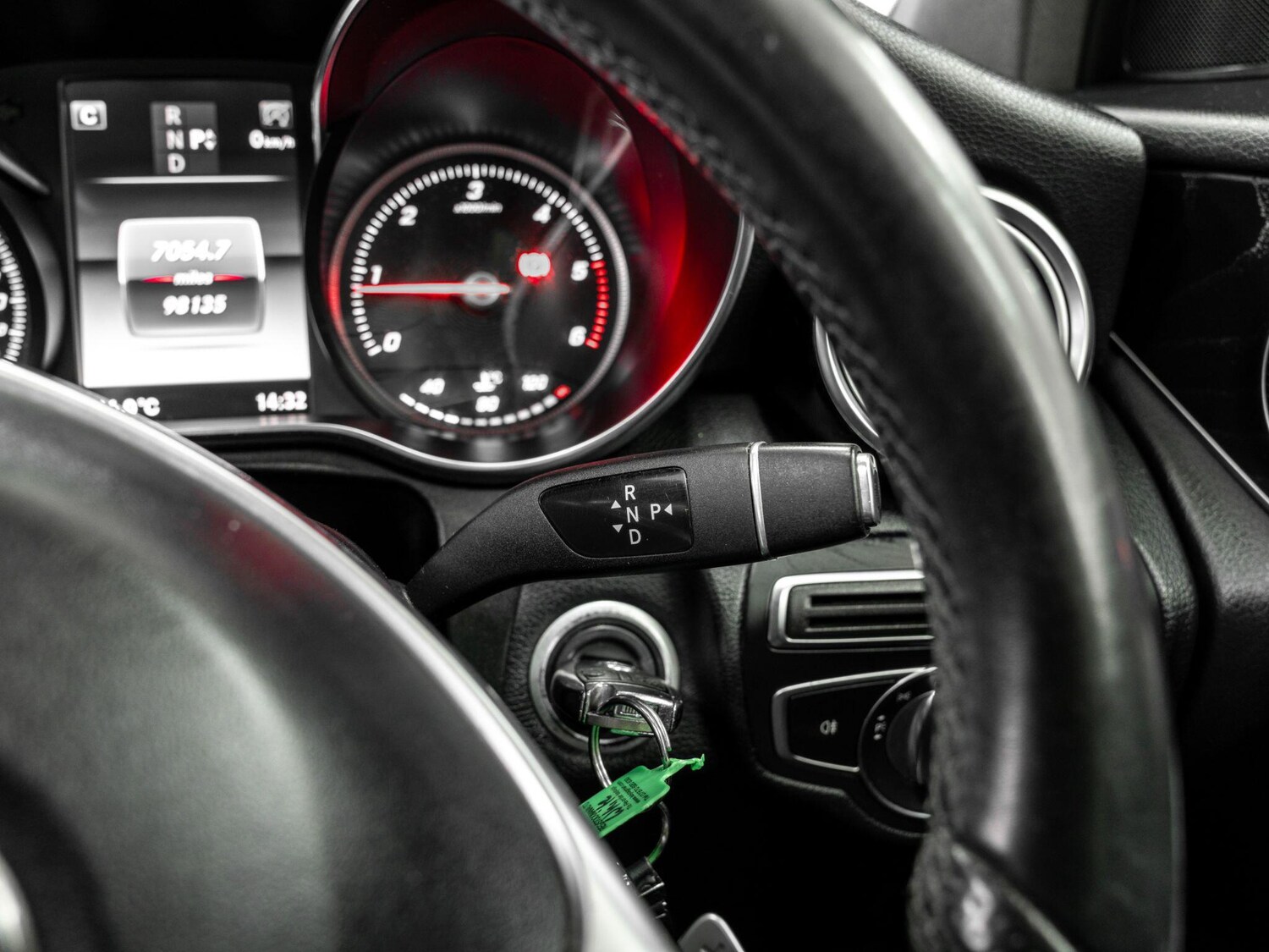 Used Mercedes-Benz GLC 2017 for sale - 76059309: Photo 49