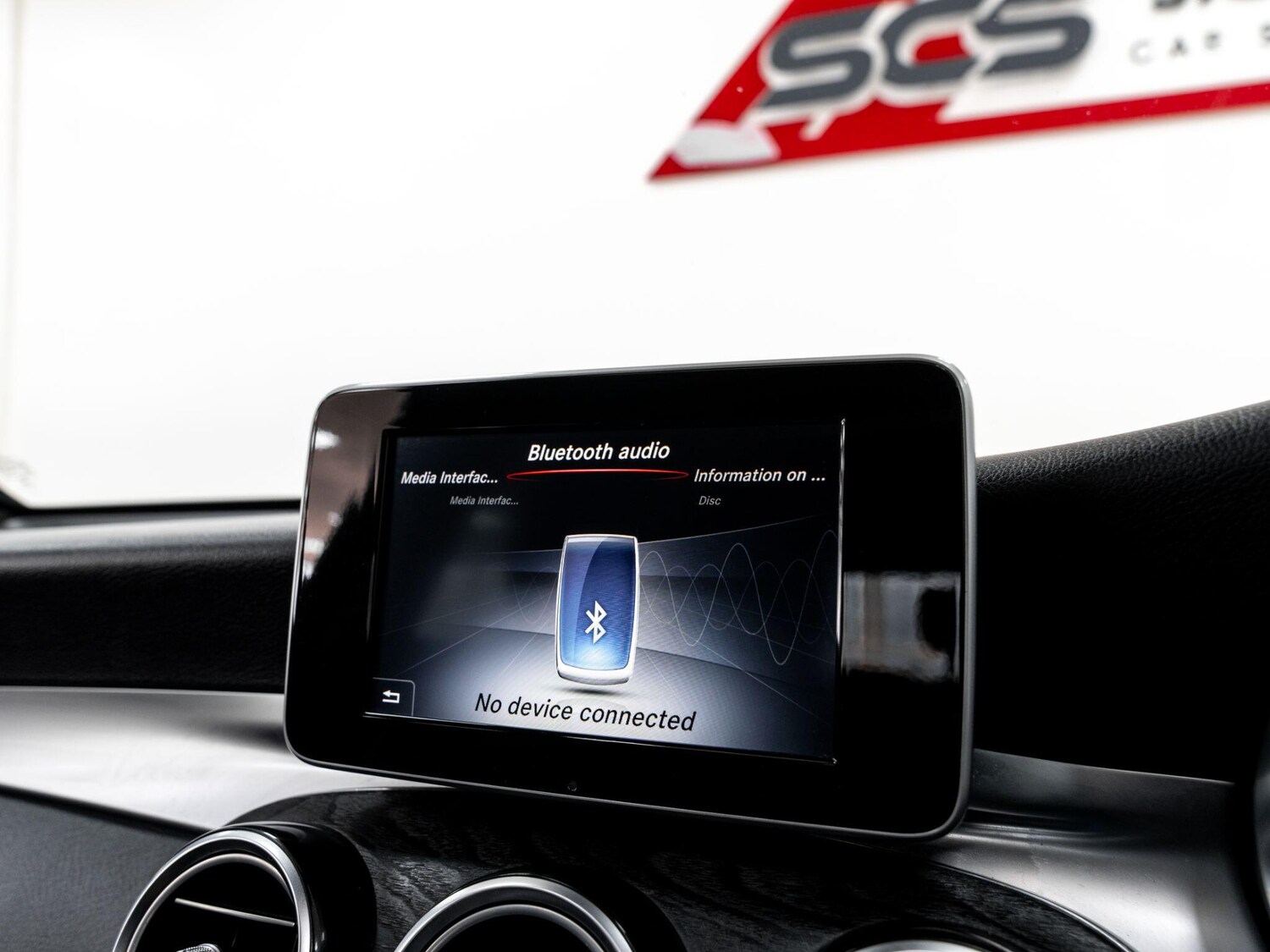 Used Mercedes-Benz GLC 2017 for sale - 76059309: Photo 56