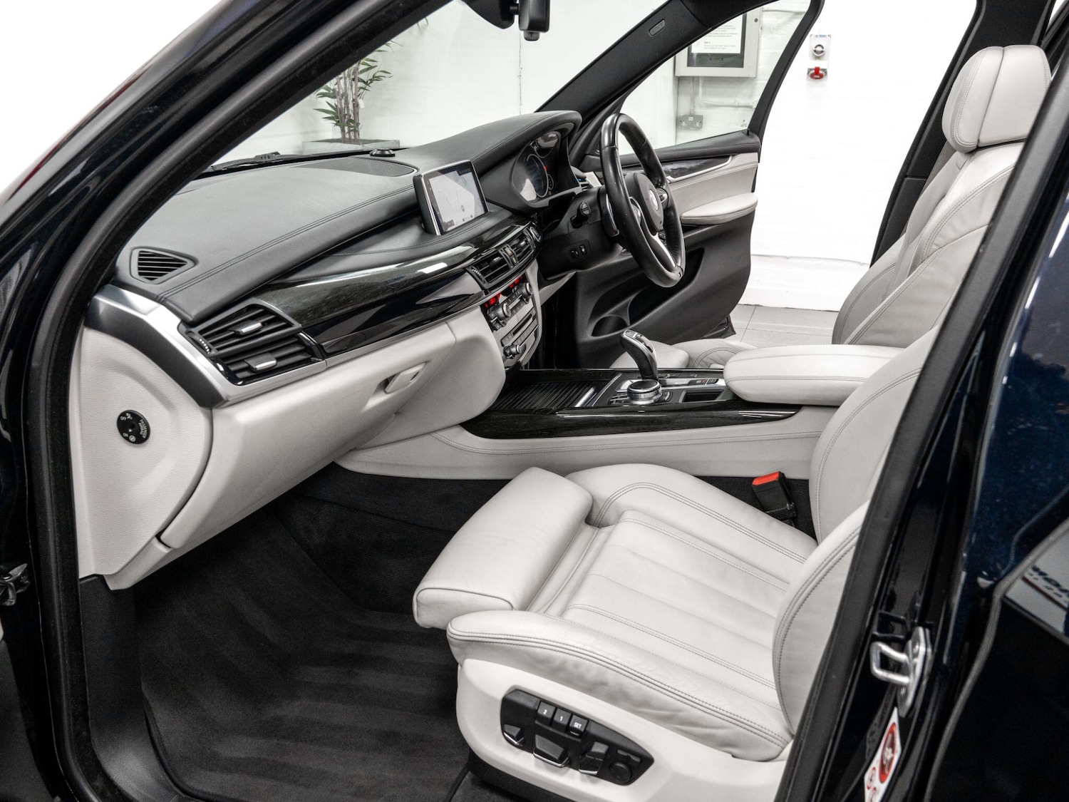 Used BMW X5 2017 for sale - 77376428: Photo 16