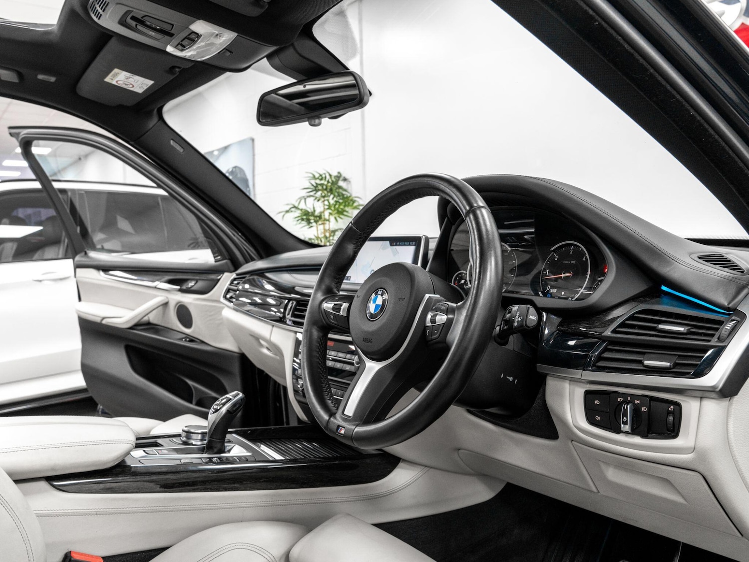 Used BMW X5 2017 for sale - 77376428: Photo 42