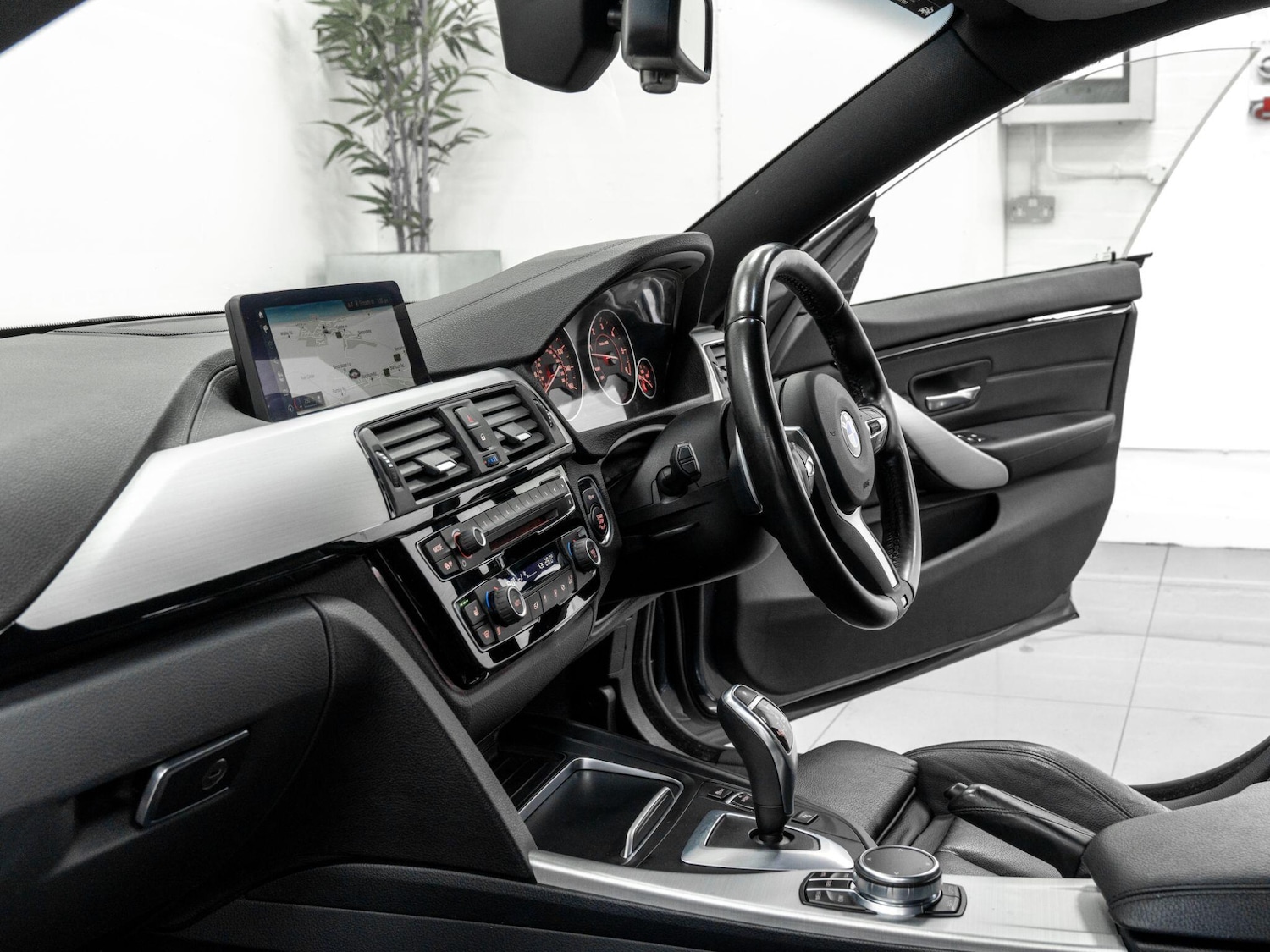 Used BMW 4 Series 2018 for sale - 77439980: Photo 37