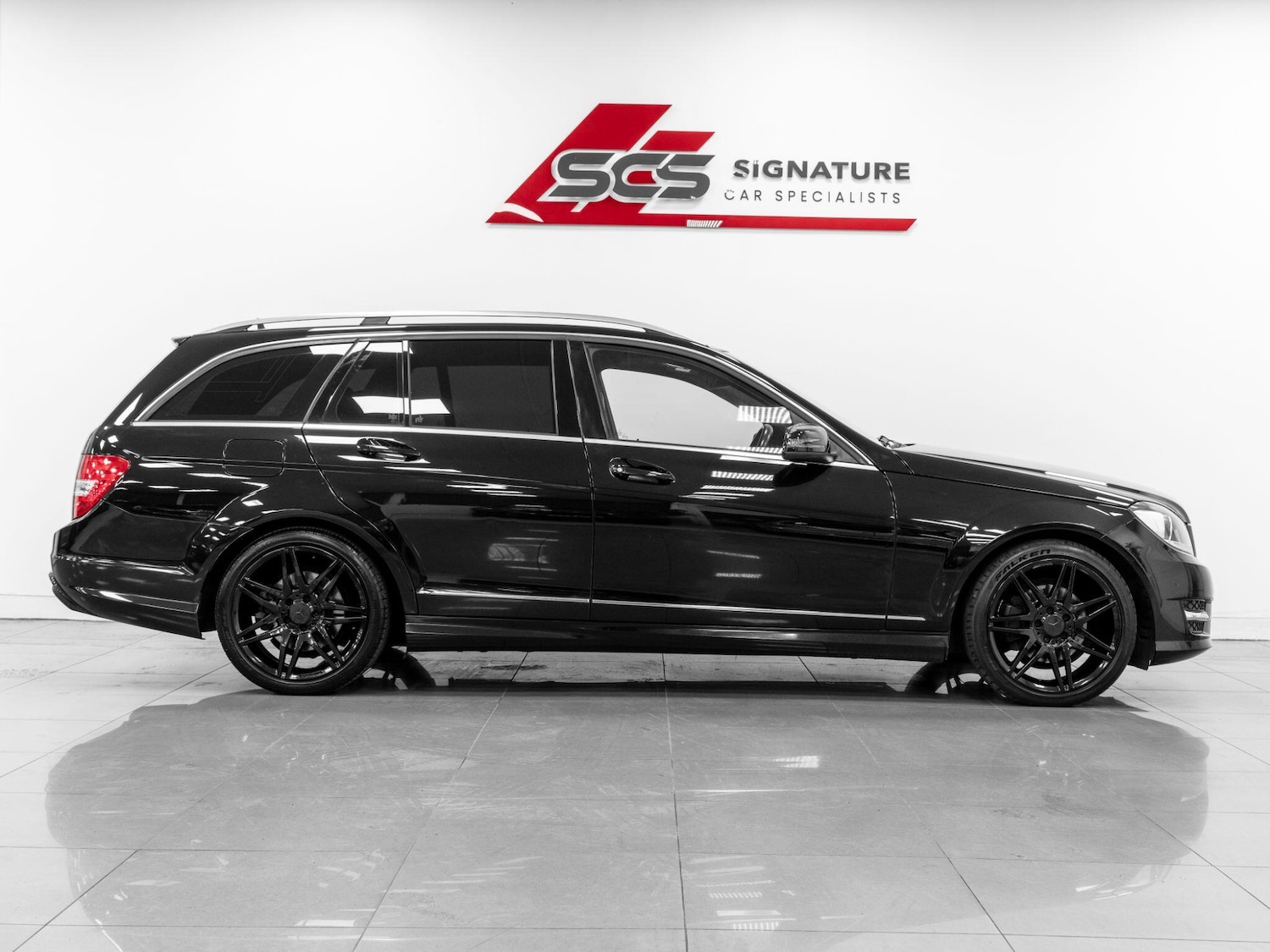 Used Mercedes-Benz C Class 2013 for sale - 76839559: Photo 10